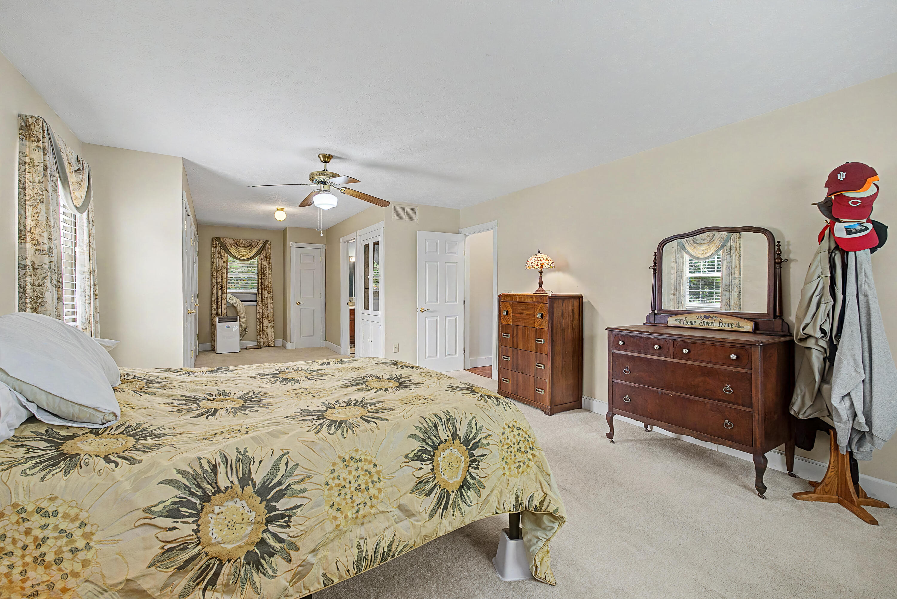 129 Outerview Circle Property Photo 36