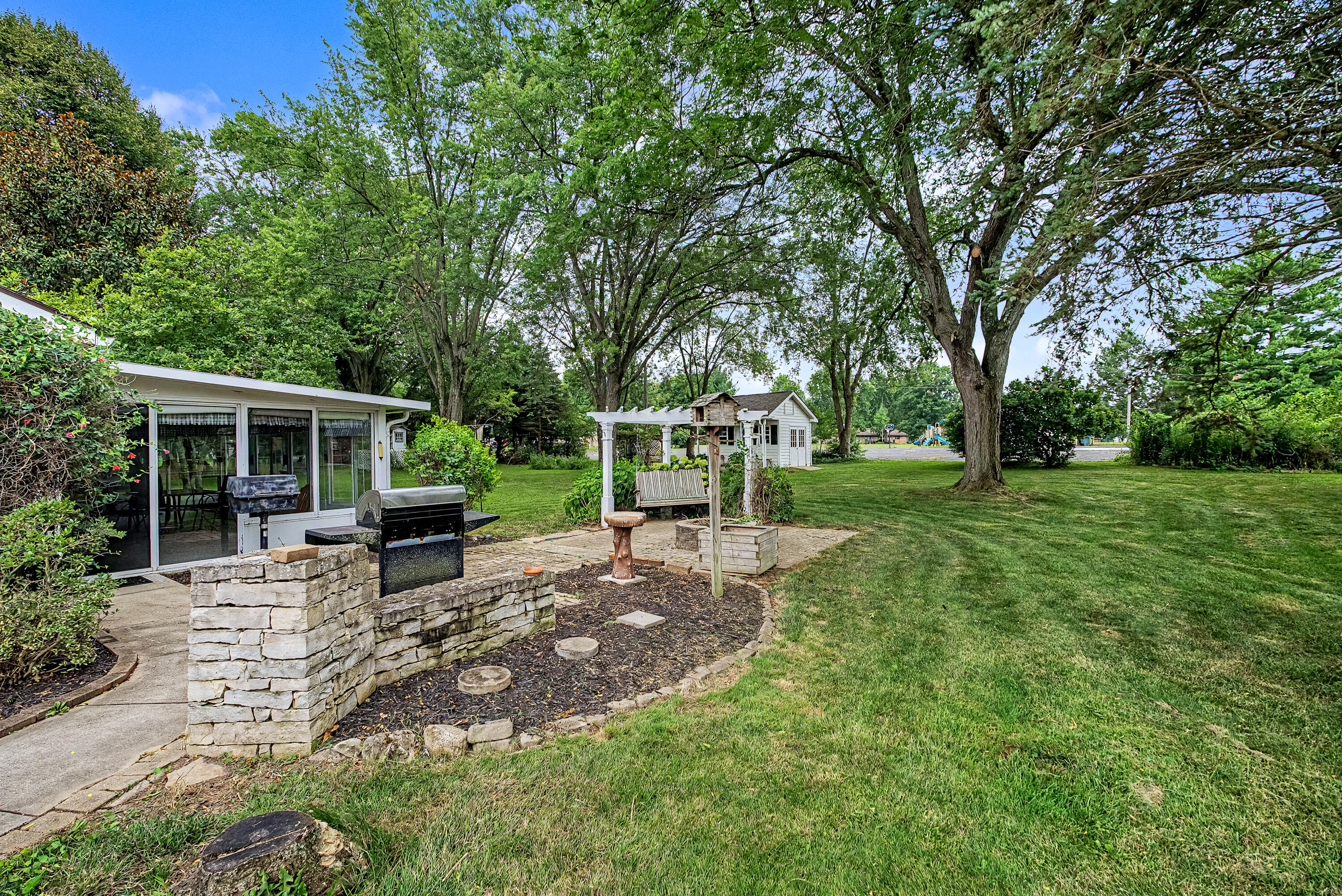 129 Outerview Circle Property Photo 51