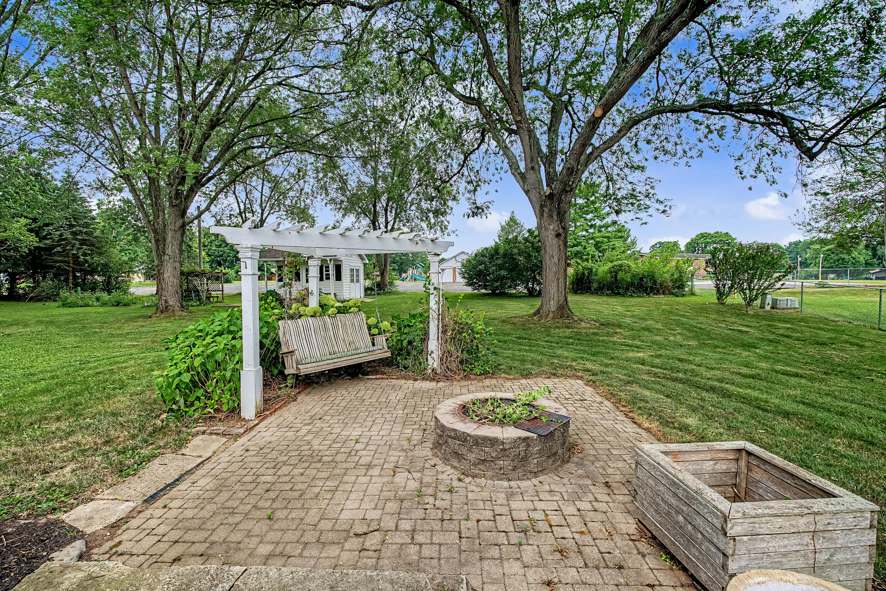 129 Outerview Circle Property Photo 52