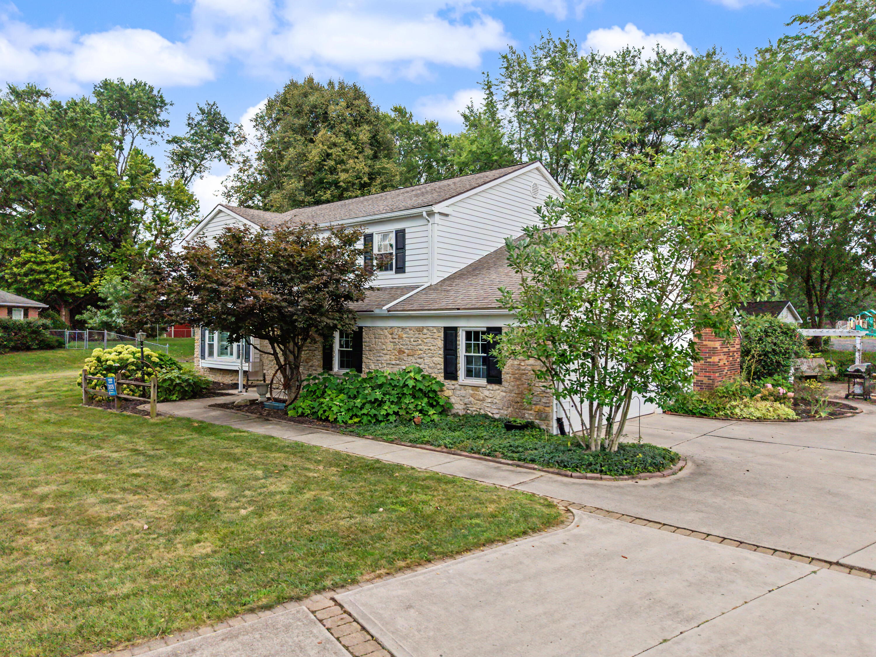 129 Outerview Circle Property Photo 62