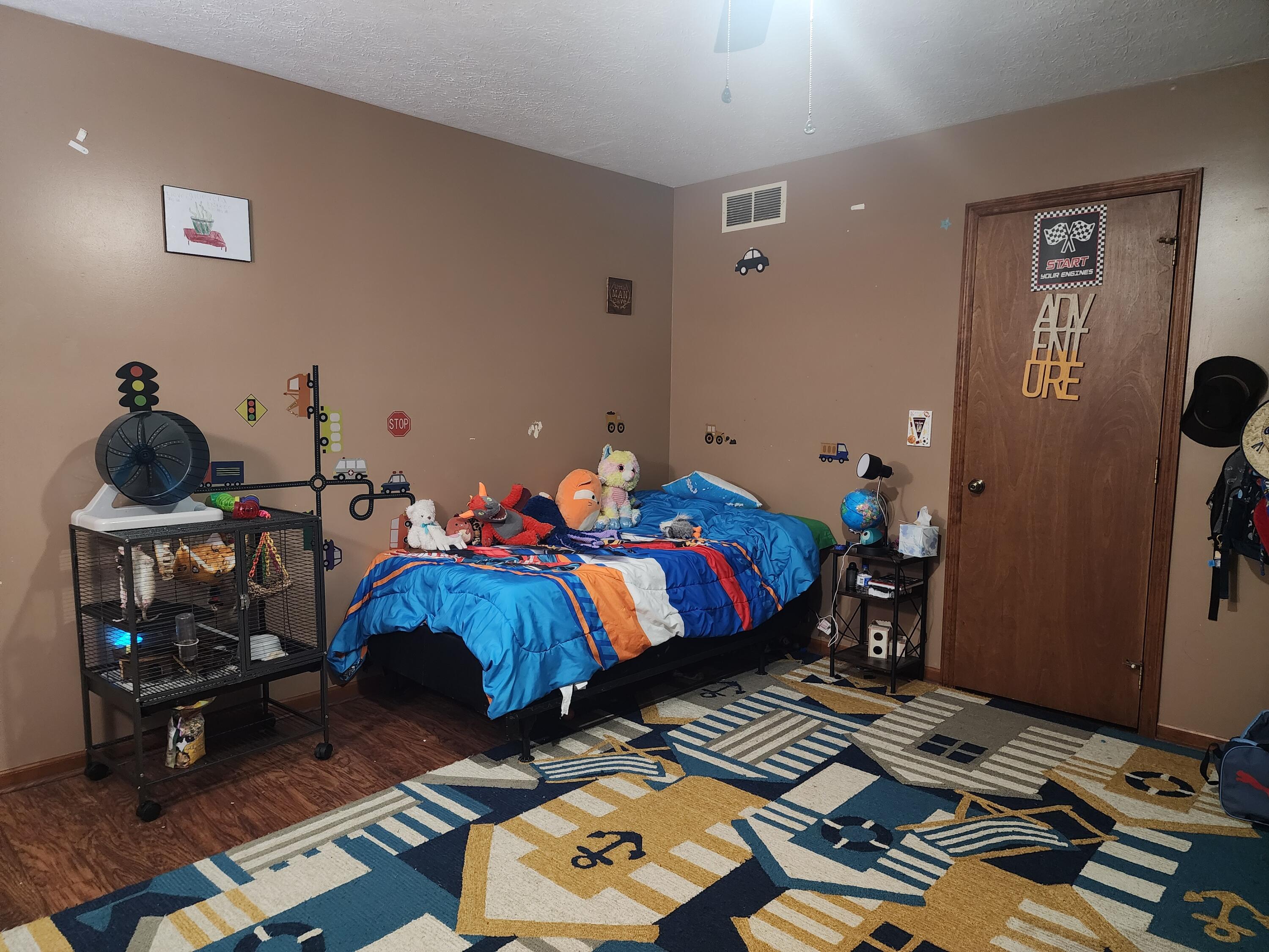 2476 Watseka Drive Property Photo 22