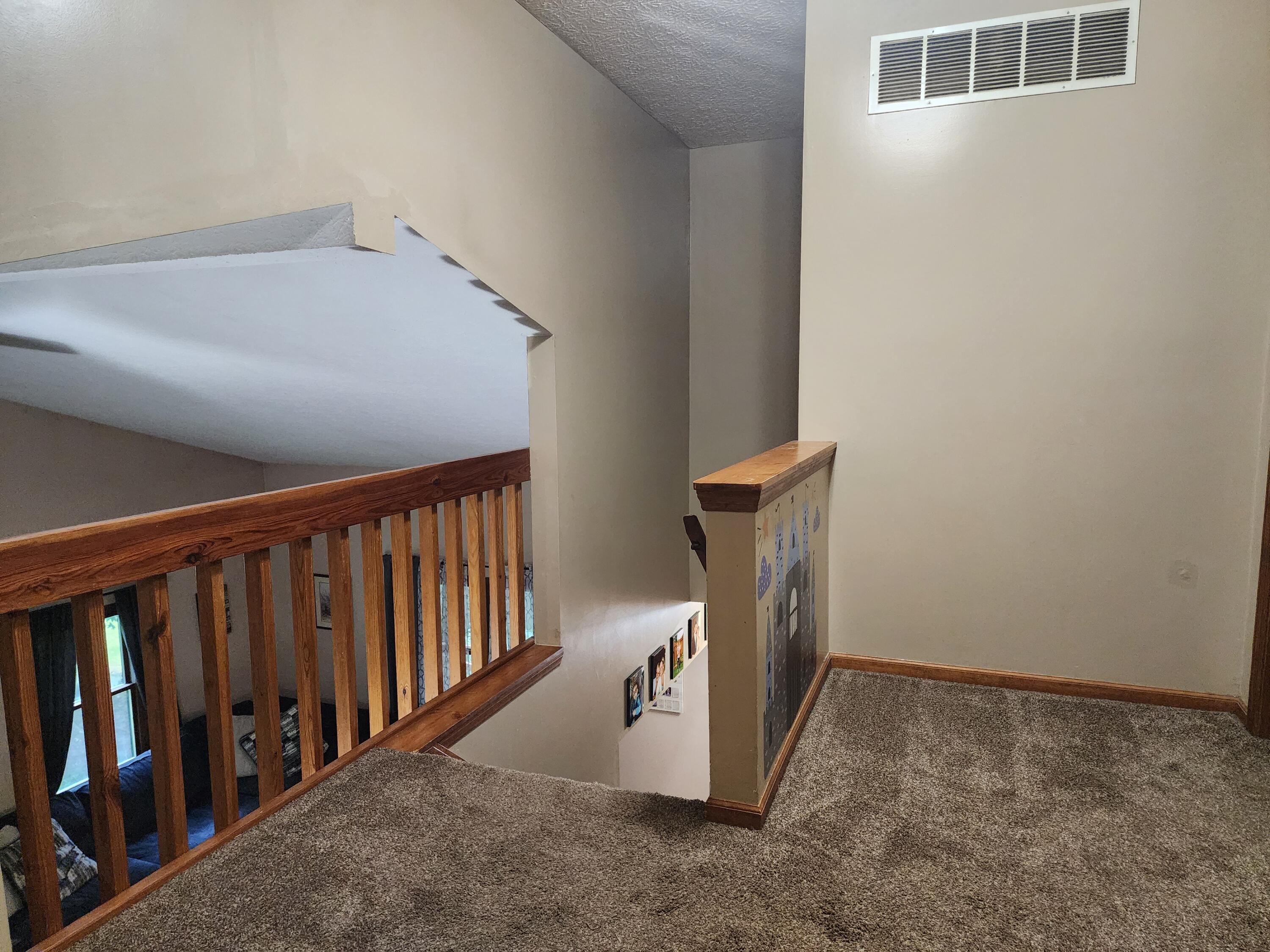 2476 Watseka Drive Property Photo 24