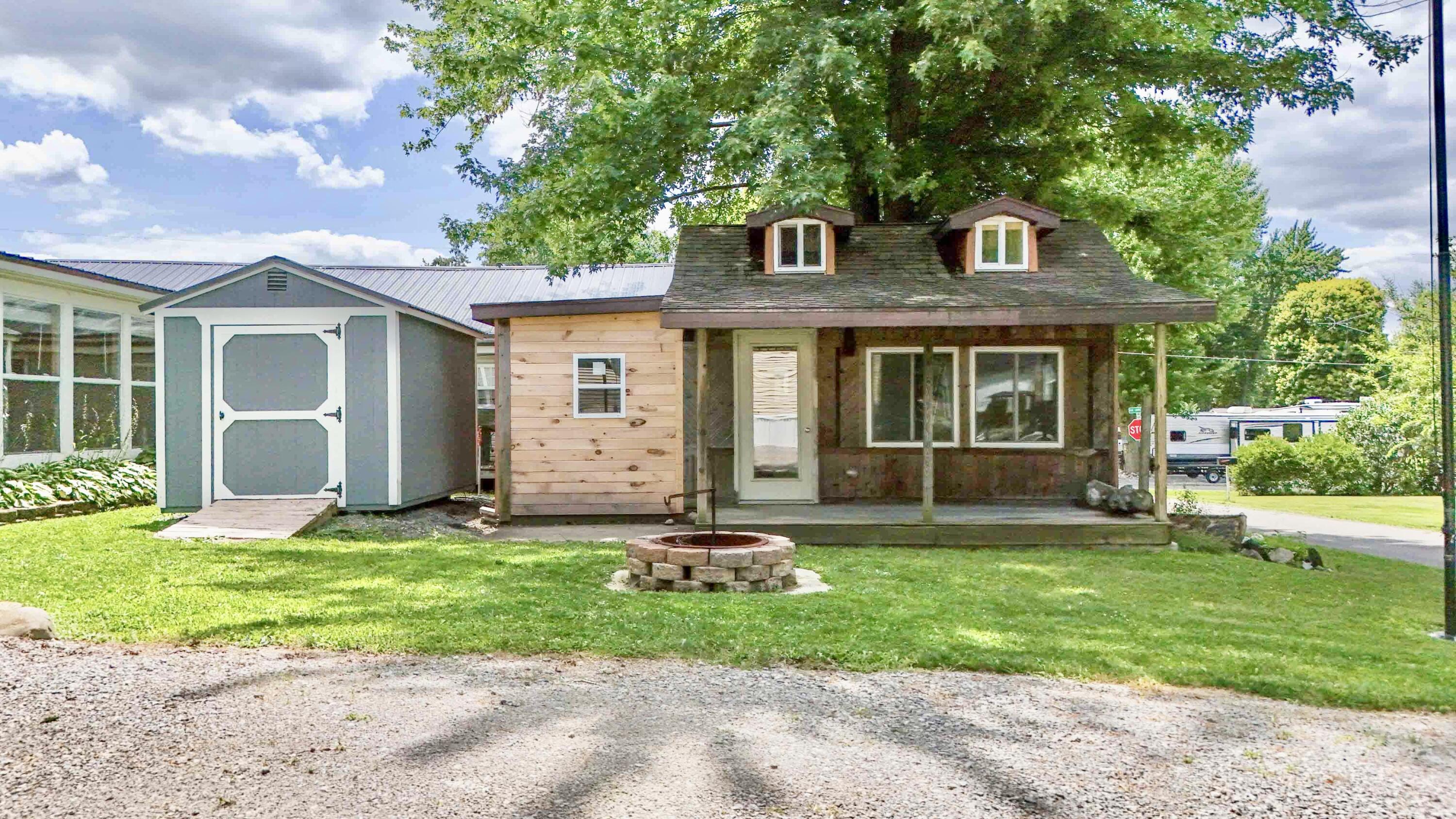 11274 Oneida Path Property Photo 8