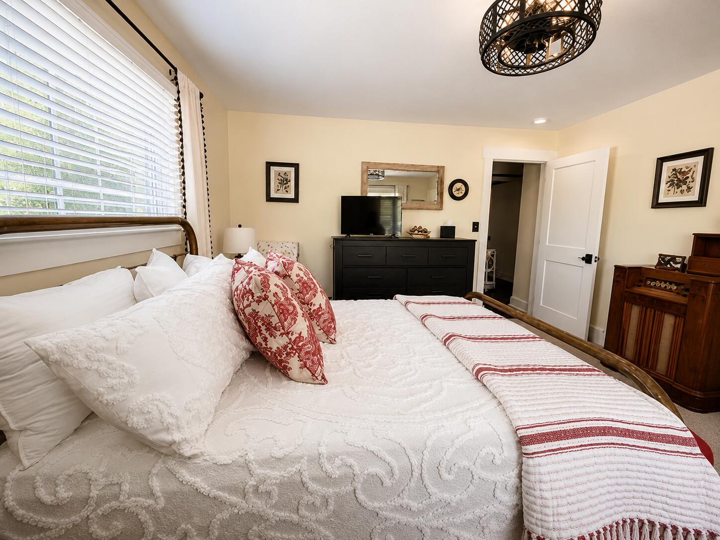 601 Westchester Park Drive Property Photo 41