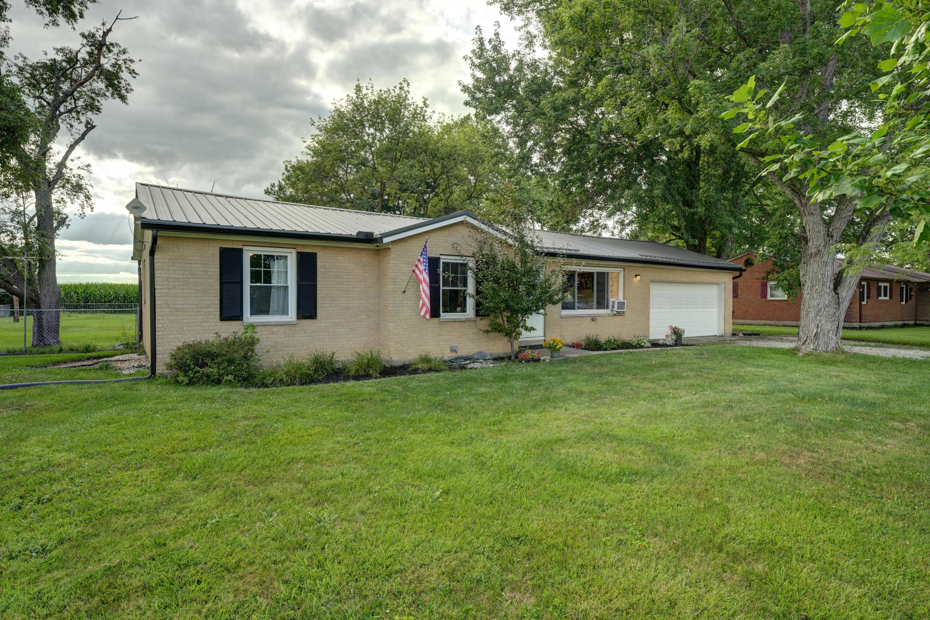 7446 Dull Road Property Photo 2