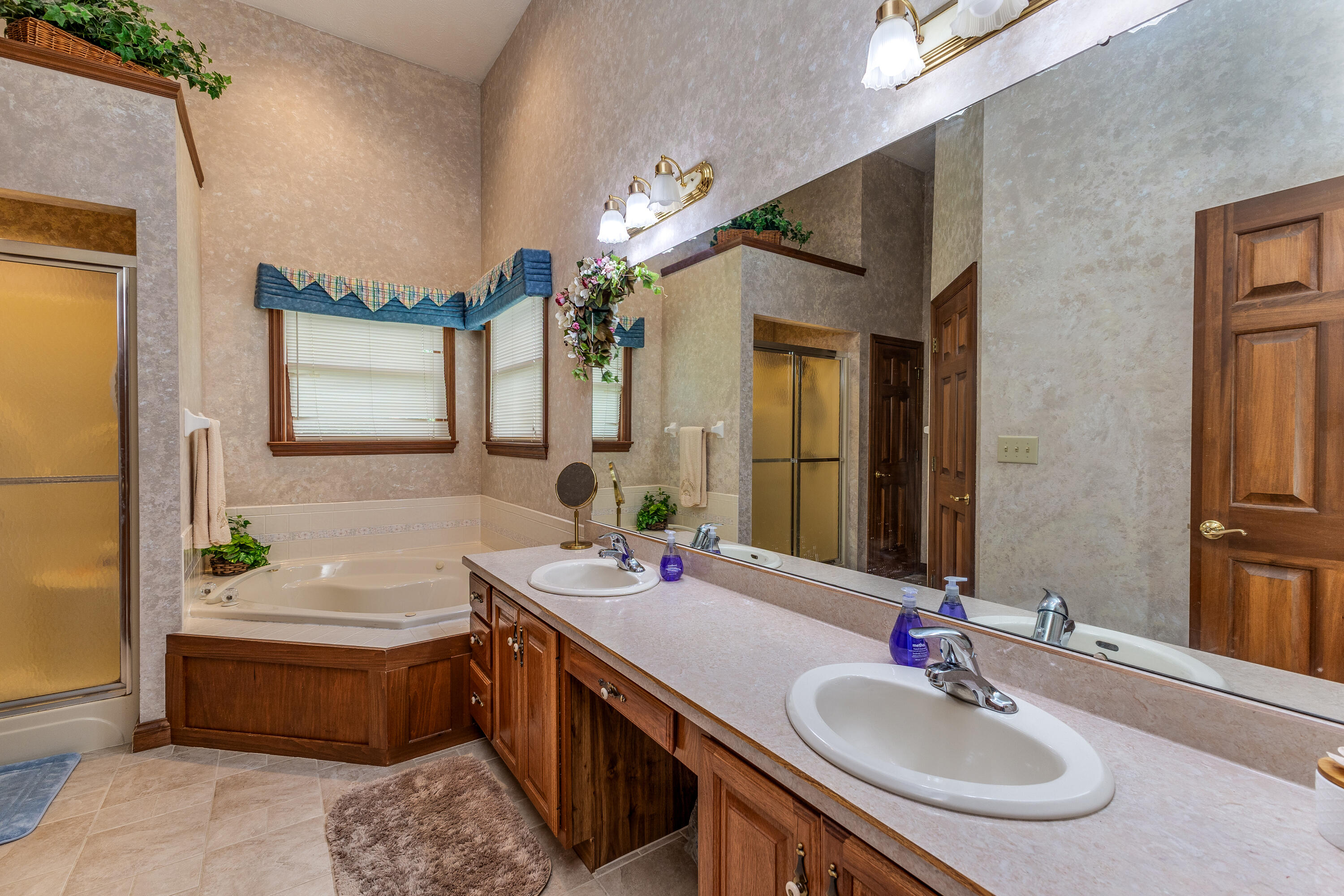 2464 Shenandoah Drive Property Photo 25