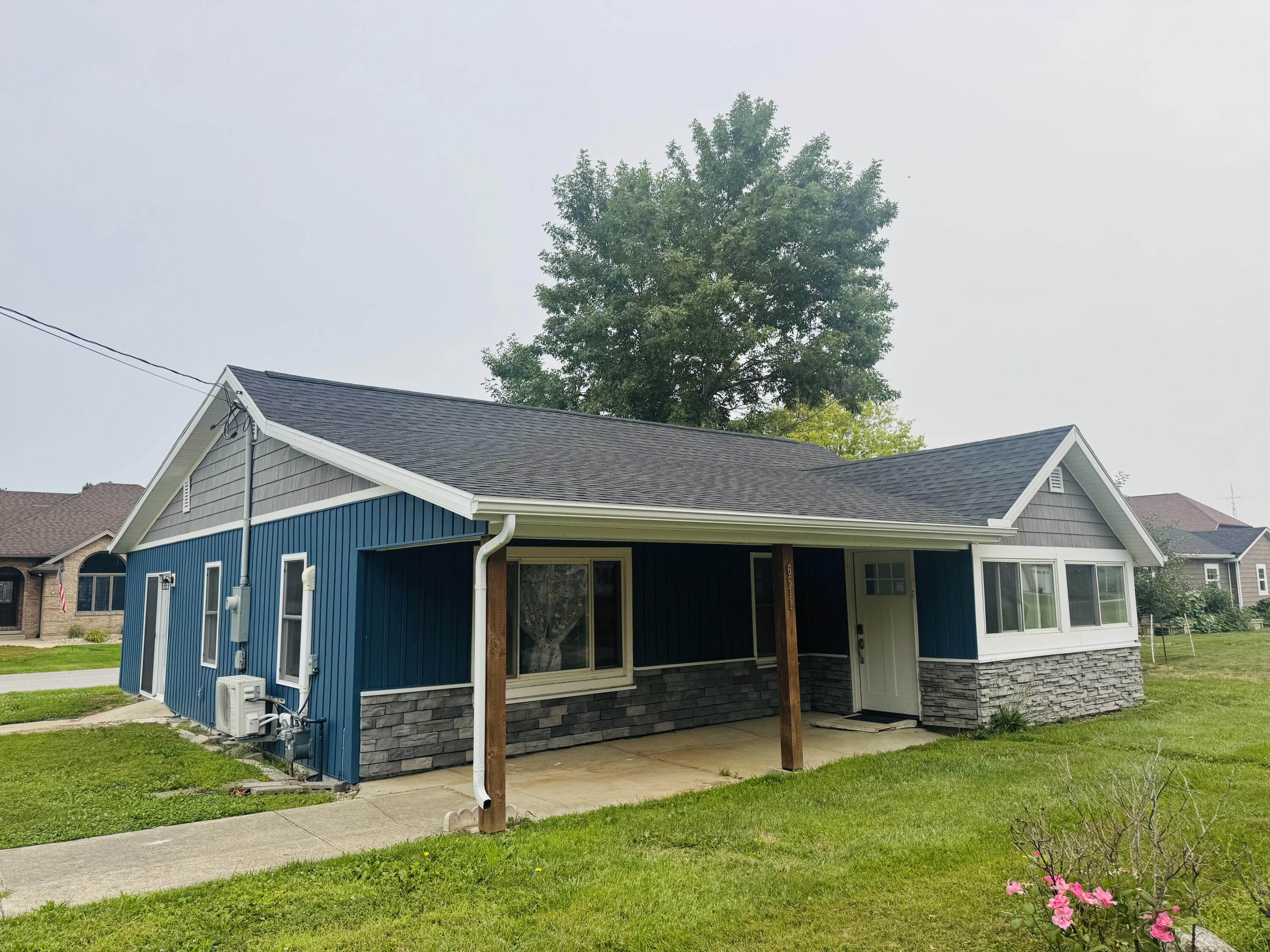 6611 Bruce Road Property Photo 1
