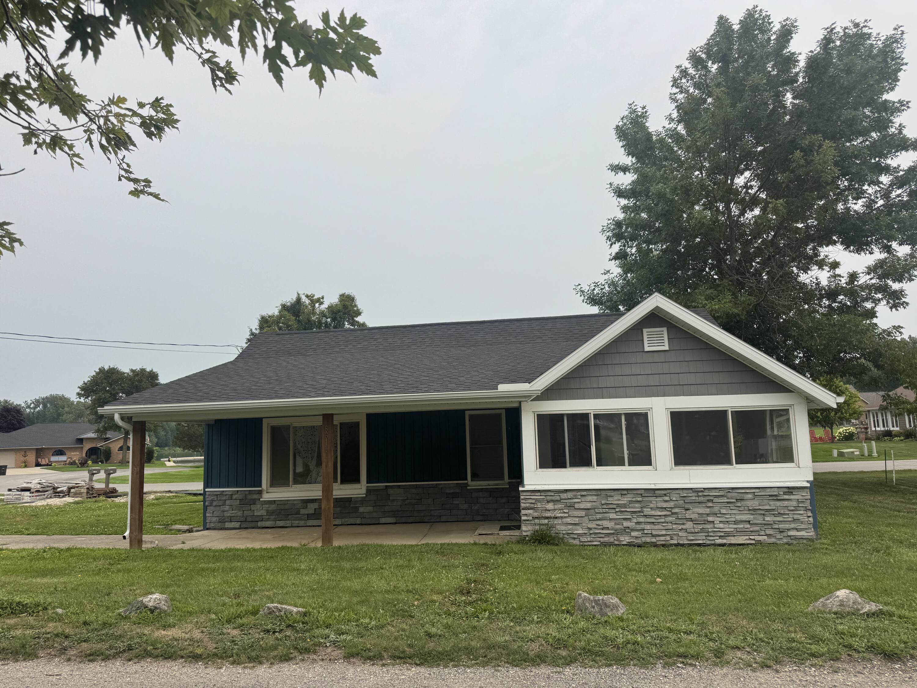 6611 Bruce Road Property Photo 2