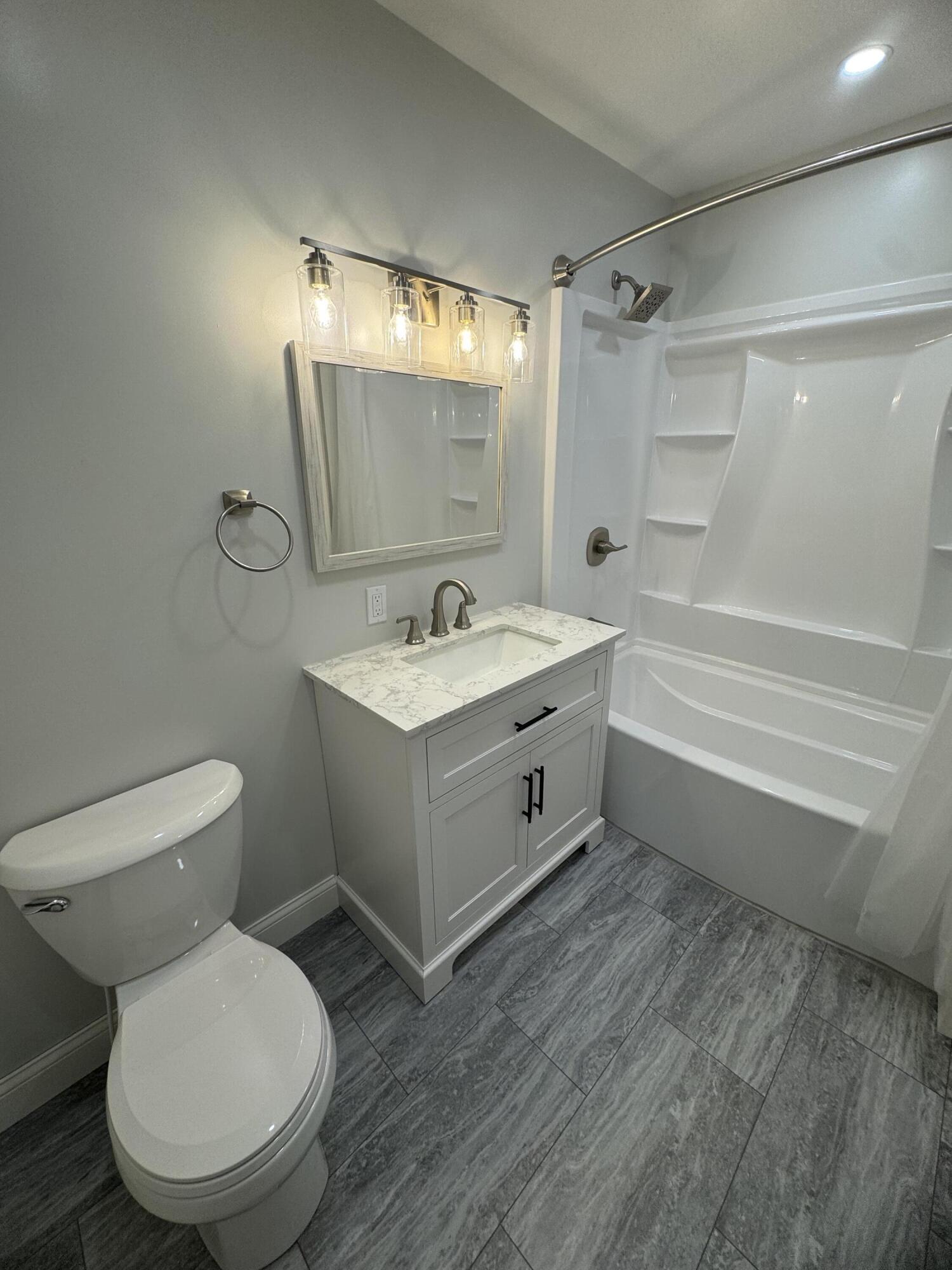 6611 Bruce Road Property Photo 16