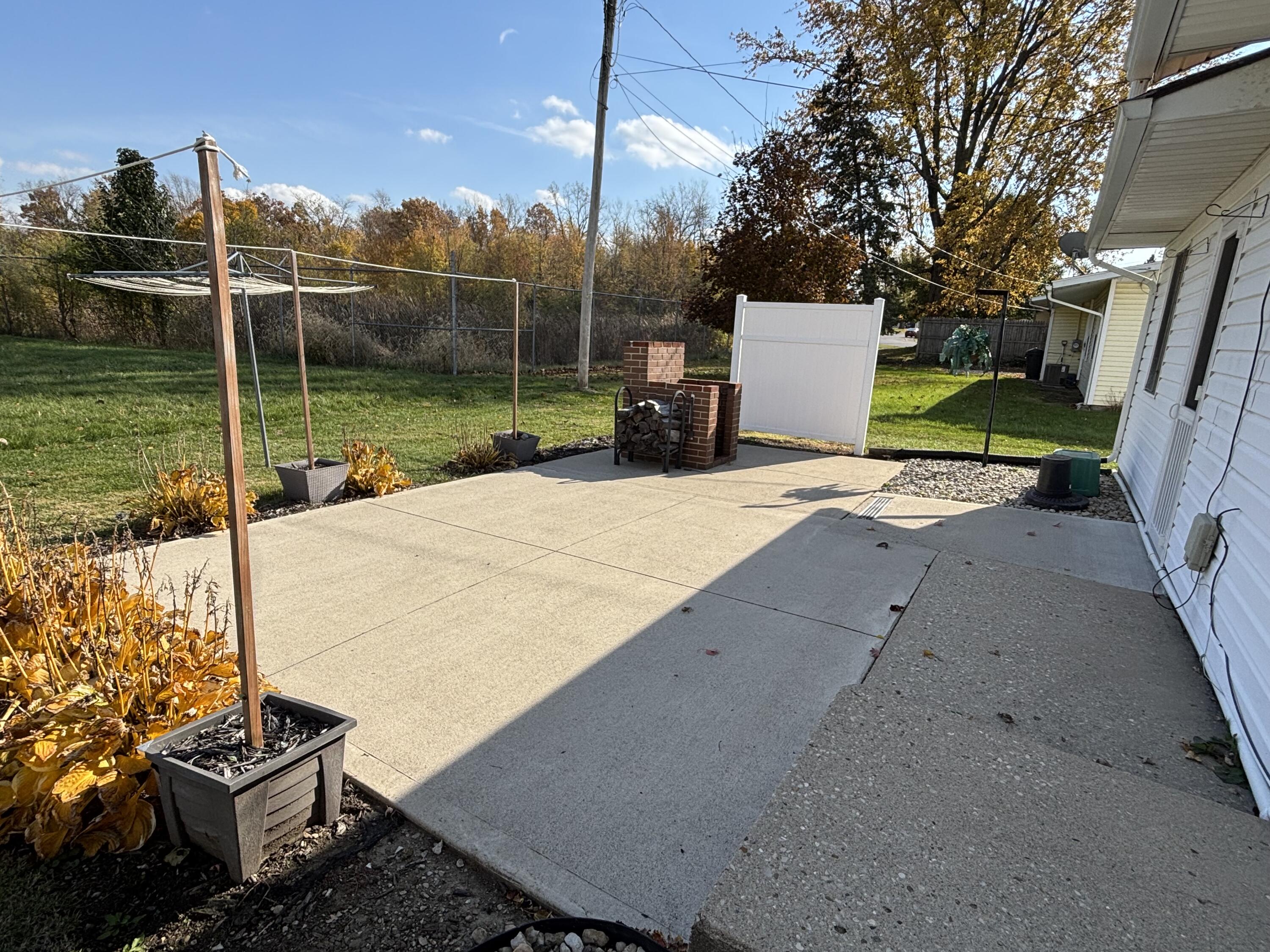 1305 Wright Street Property Photo 6