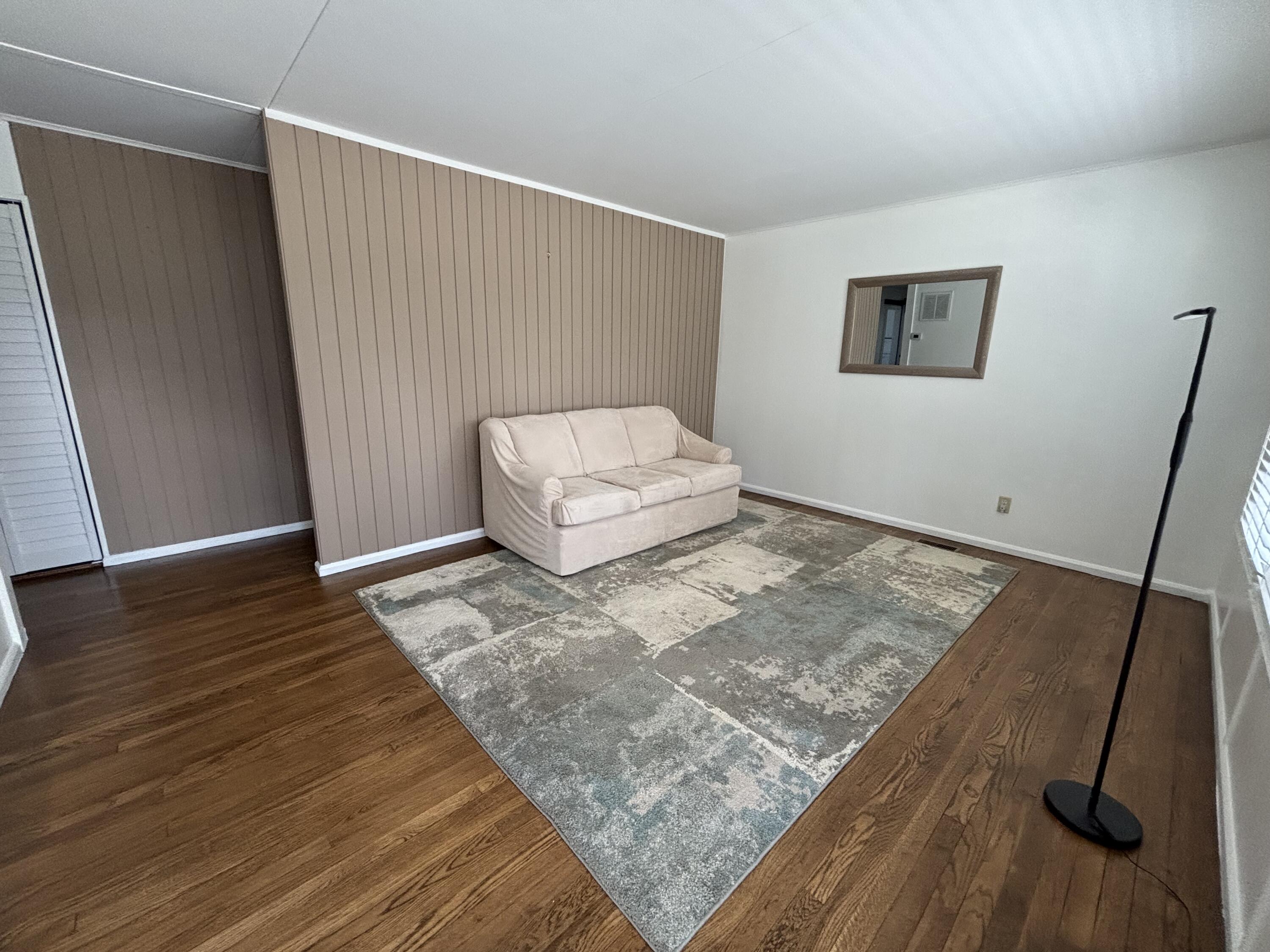 1305 Wright Street Property Photo 7