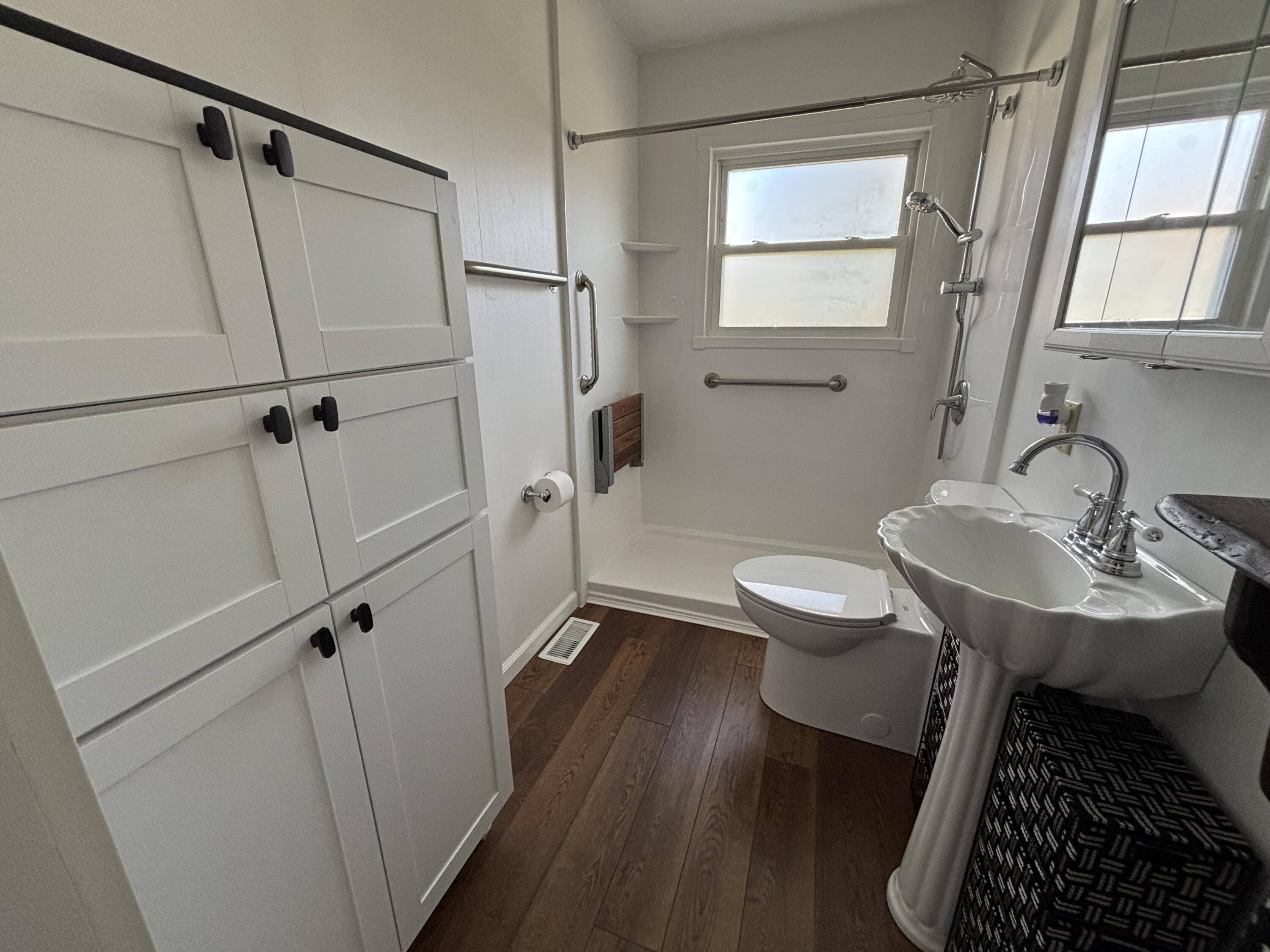 1305 Wright Street Property Photo 13