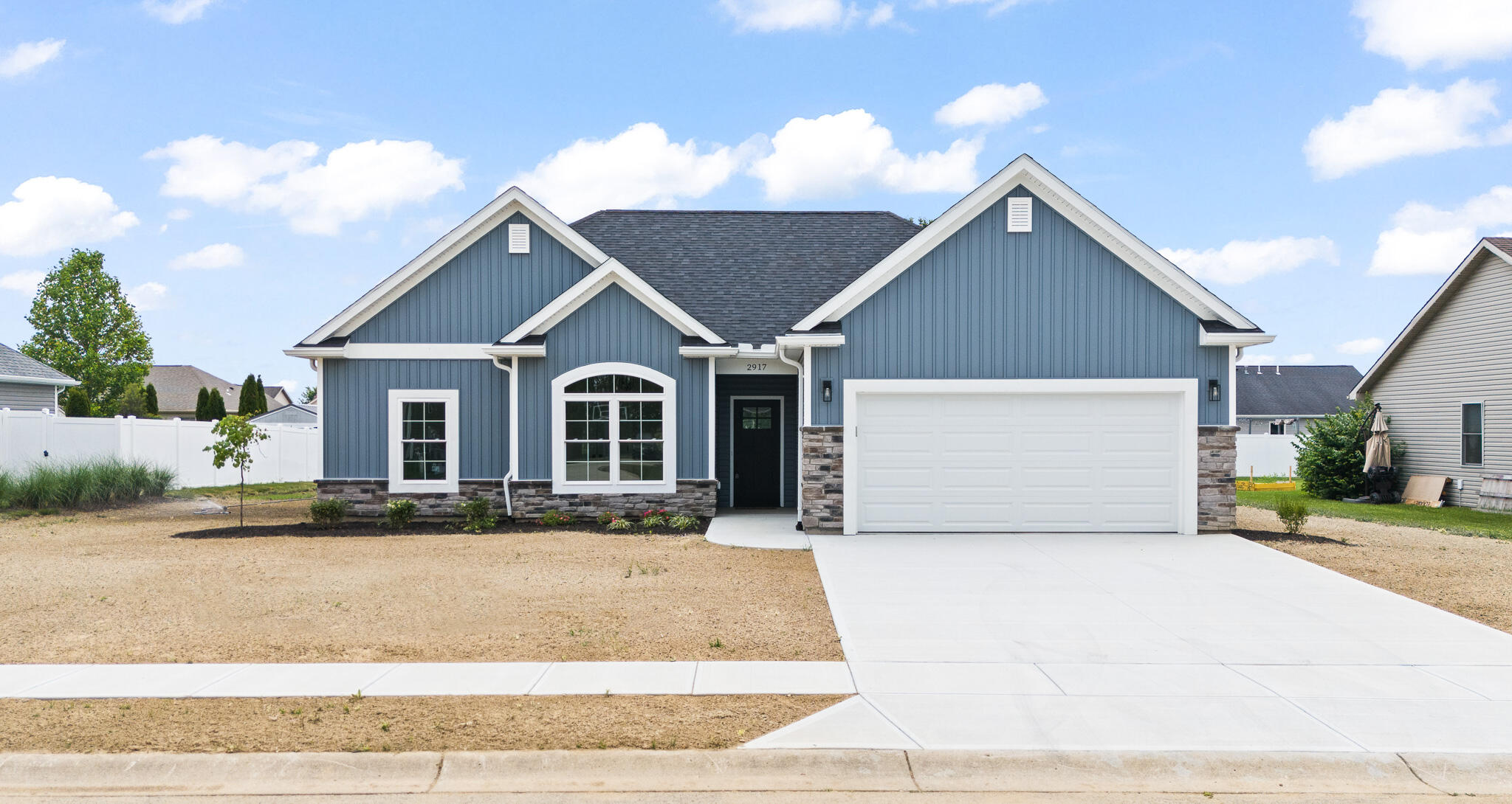 2917 Seminole Way Property Photo 1