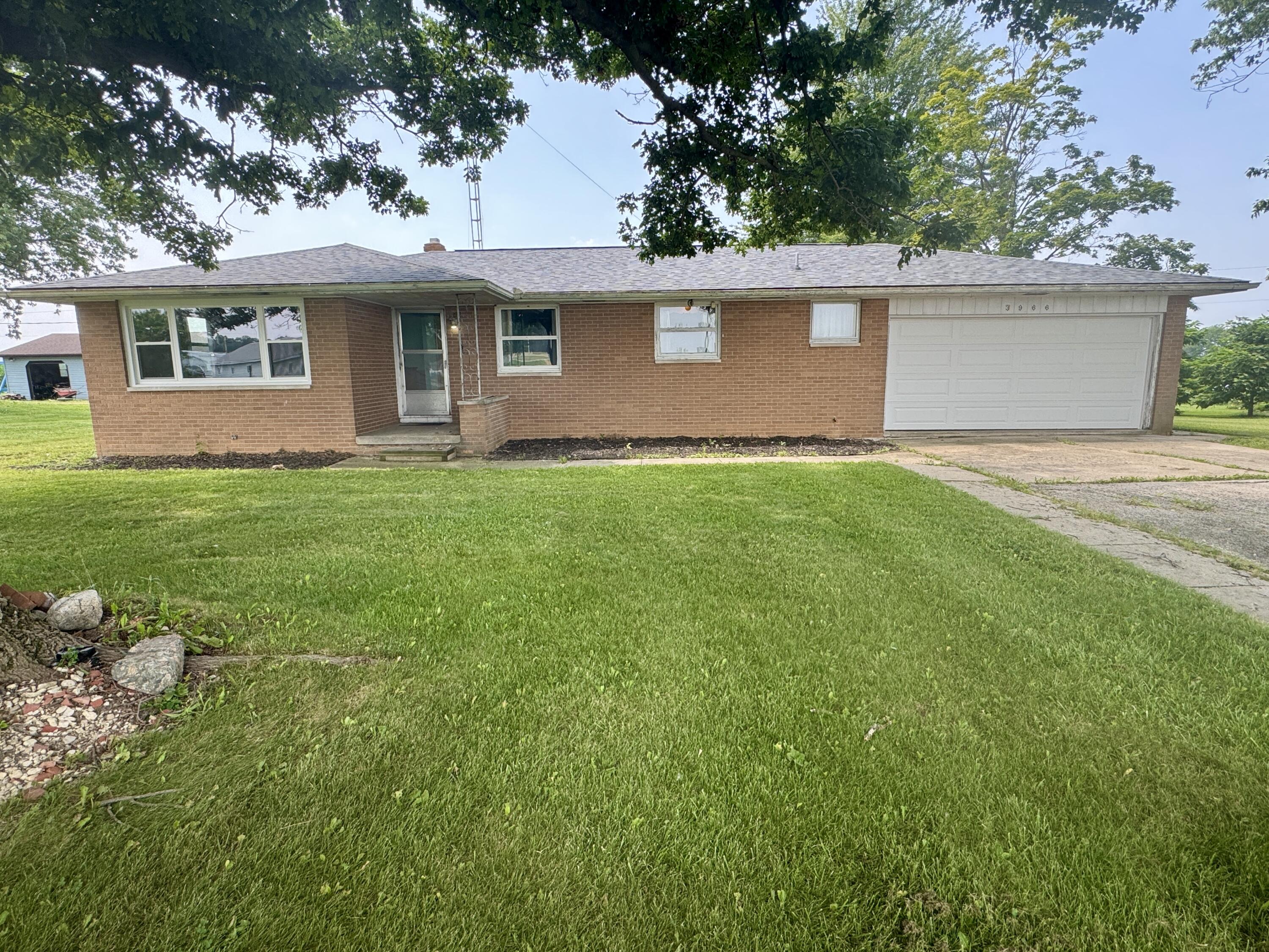 3966 Mud Pike Road Property Photo 1