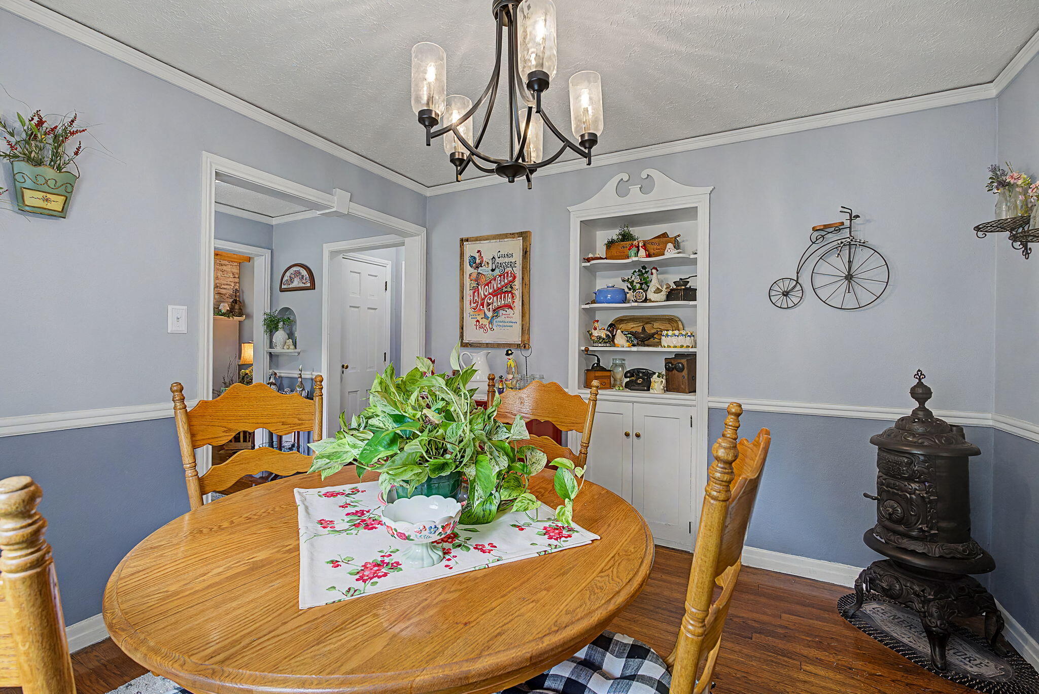 4719 Needmore Road Property Photo 22