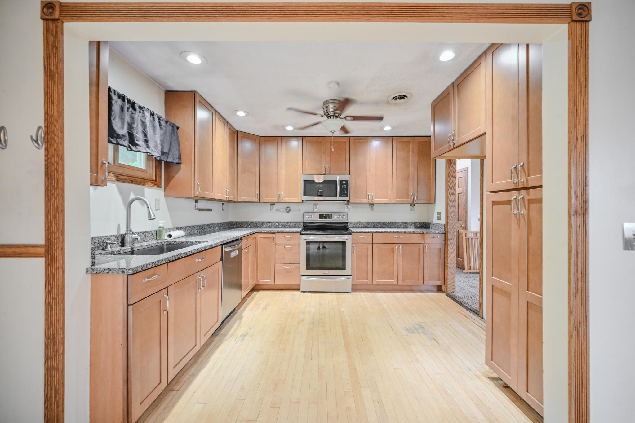 668 Suncrest Drive Property Photo 13