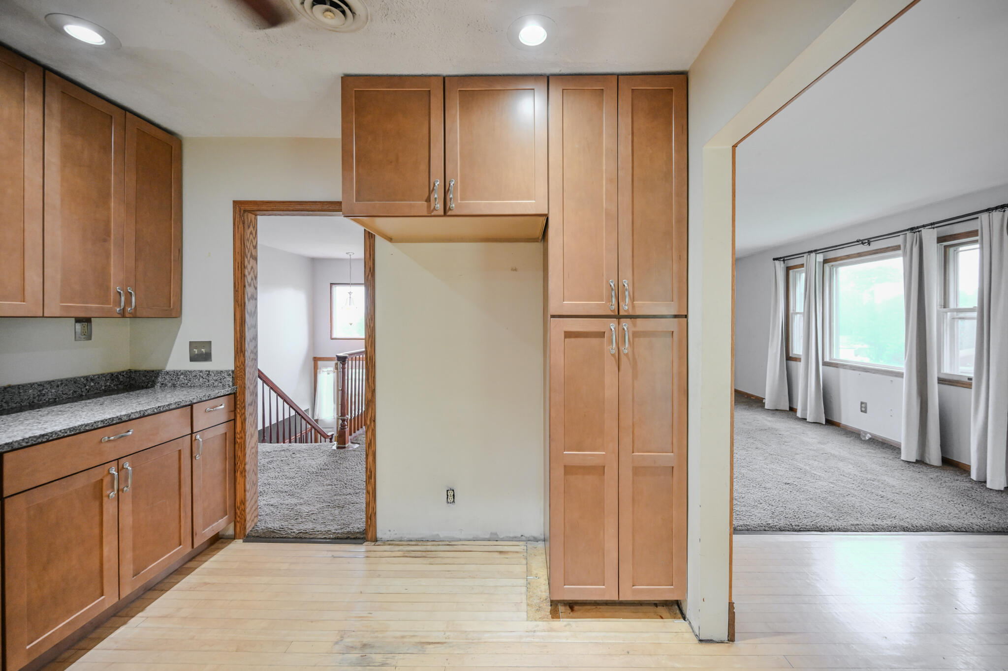 668 Suncrest Drive Property Photo 14