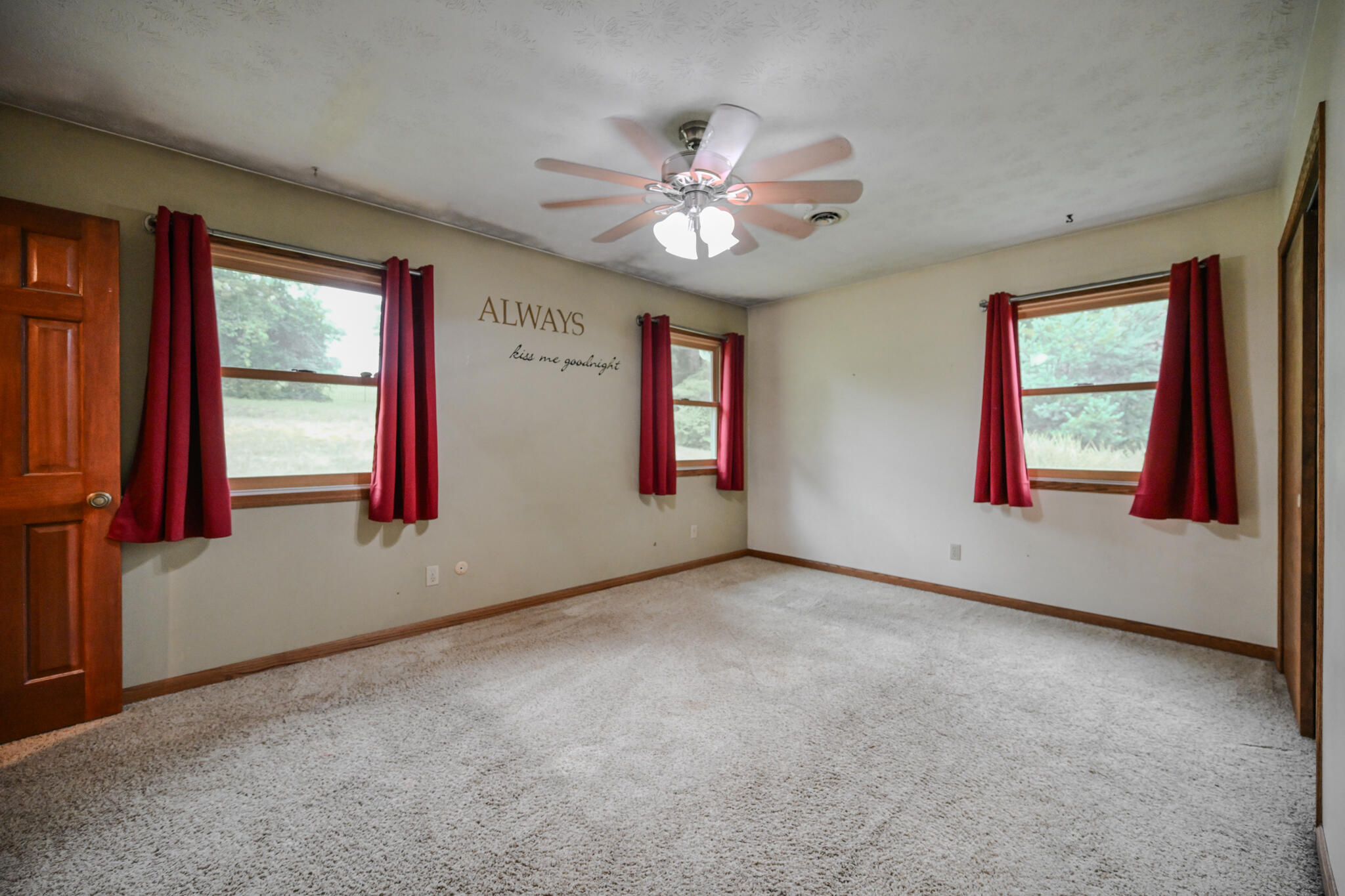 668 Suncrest Drive Property Photo 19