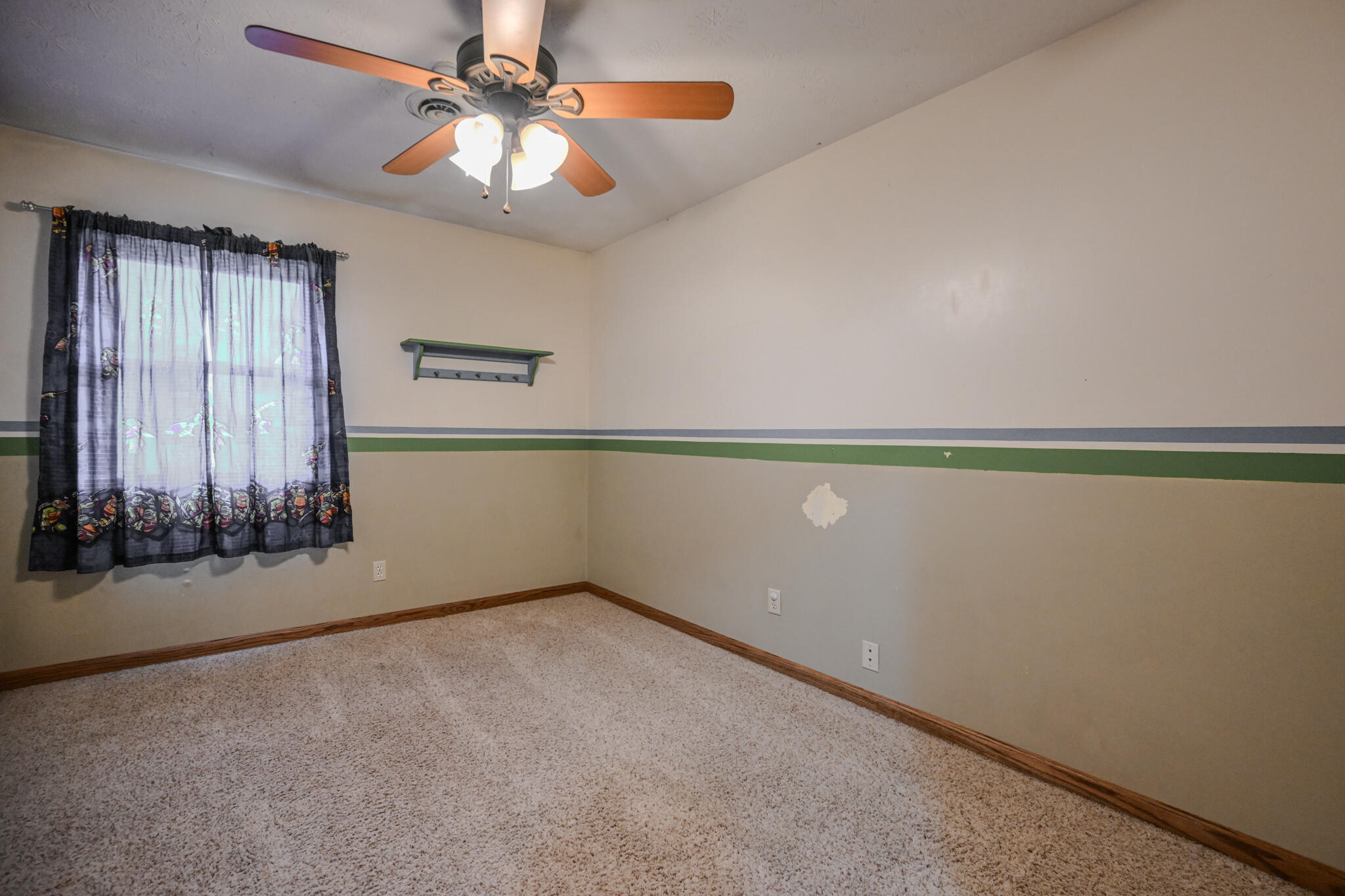 668 Suncrest Drive Property Photo 24