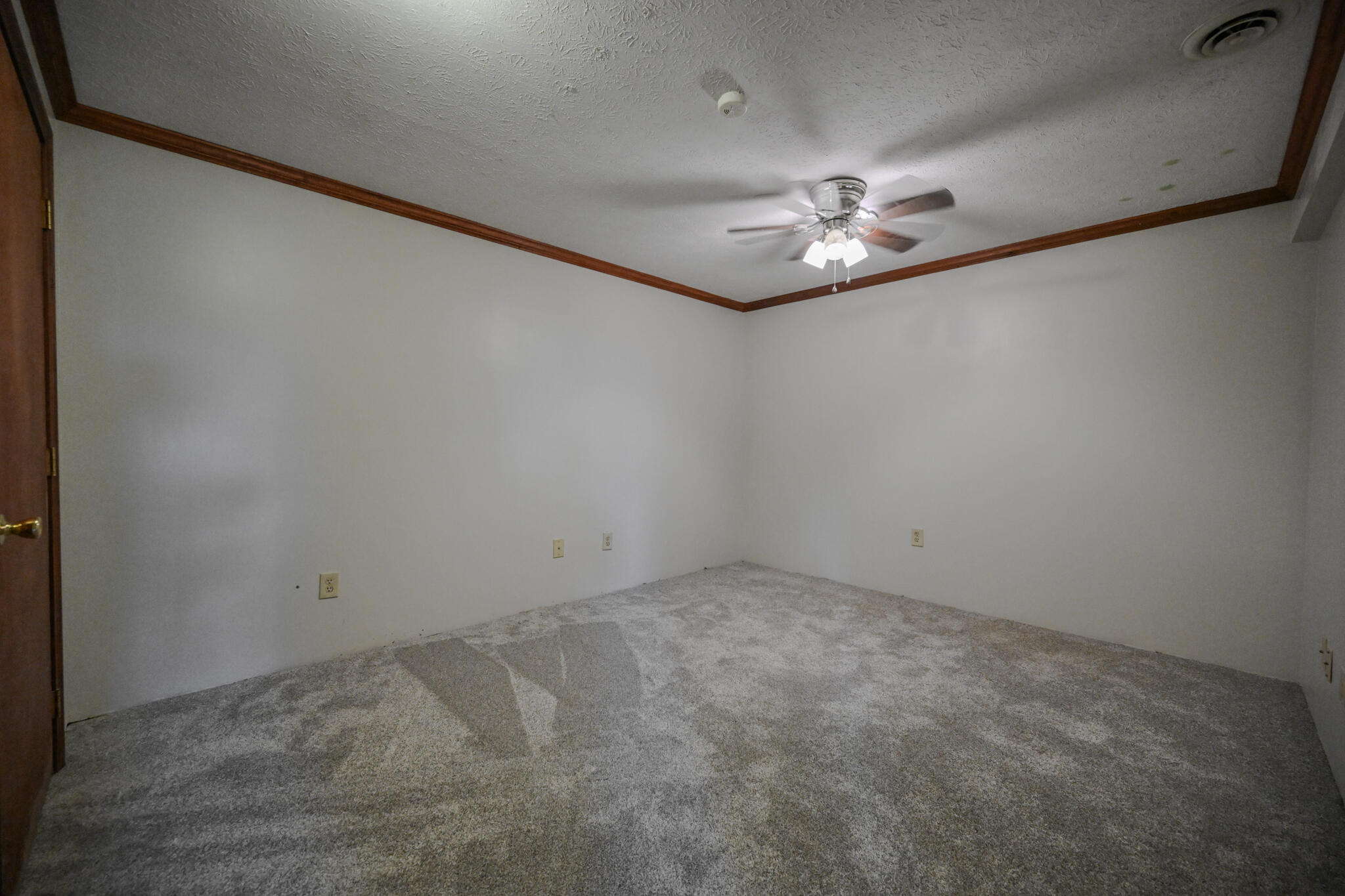 668 Suncrest Drive Property Photo 29