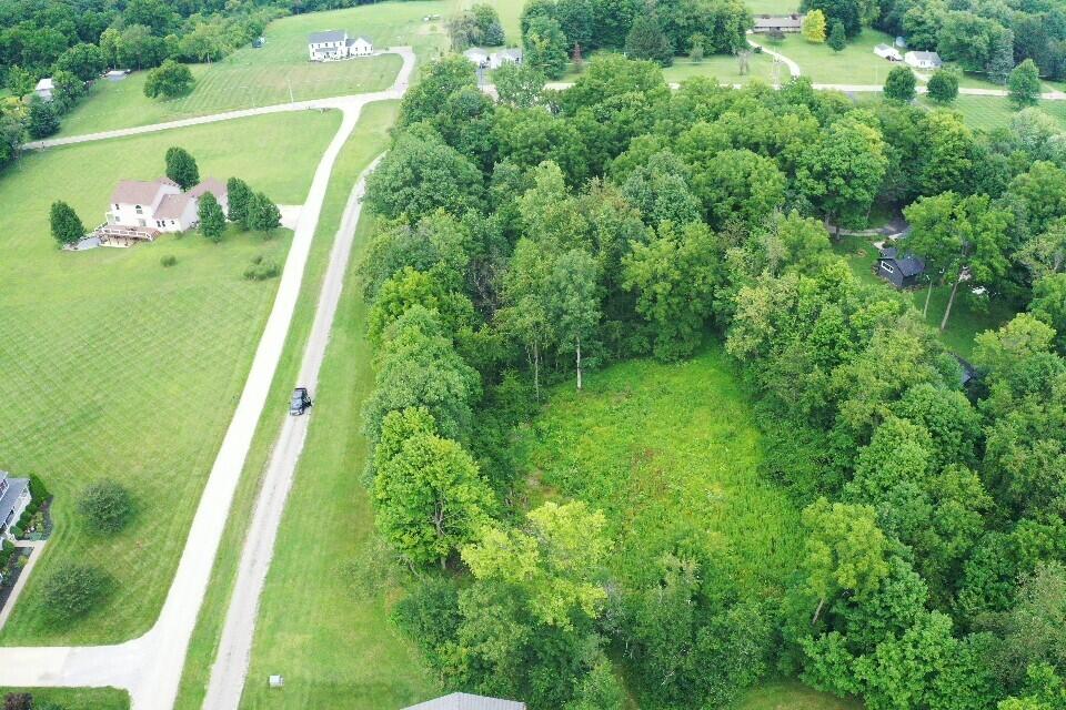 937 Willow Road Property Photo 2