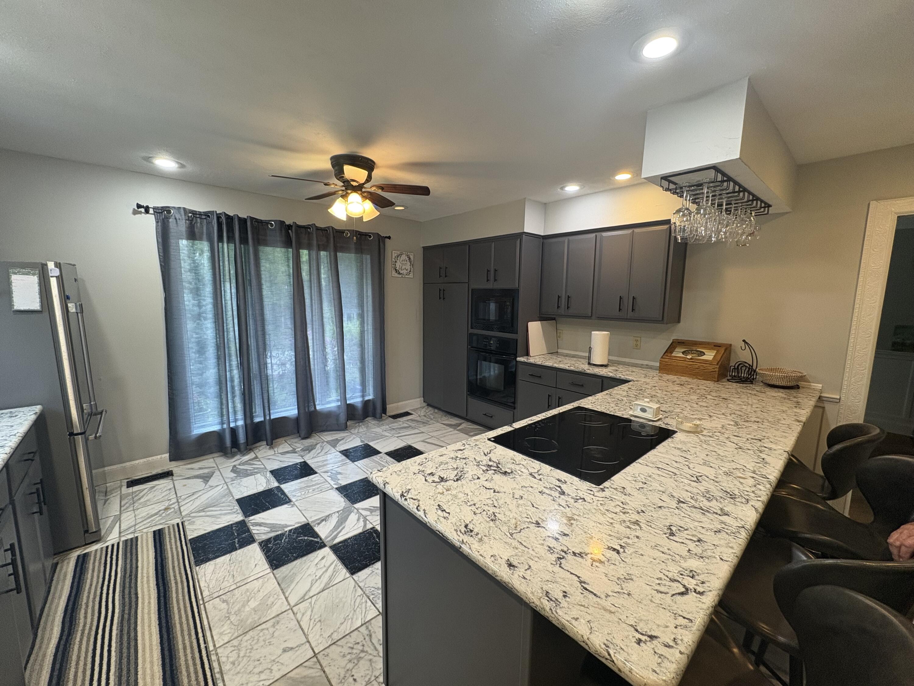 119 Schelich Drive Property Photo 16