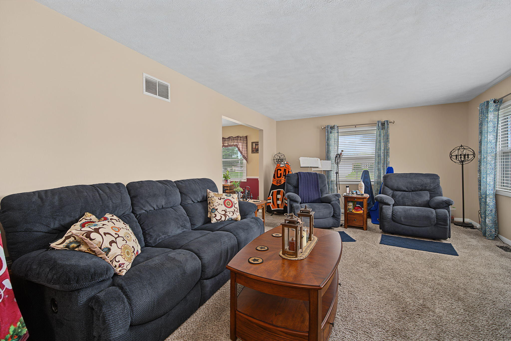 5295 David Drive Property Photo 8