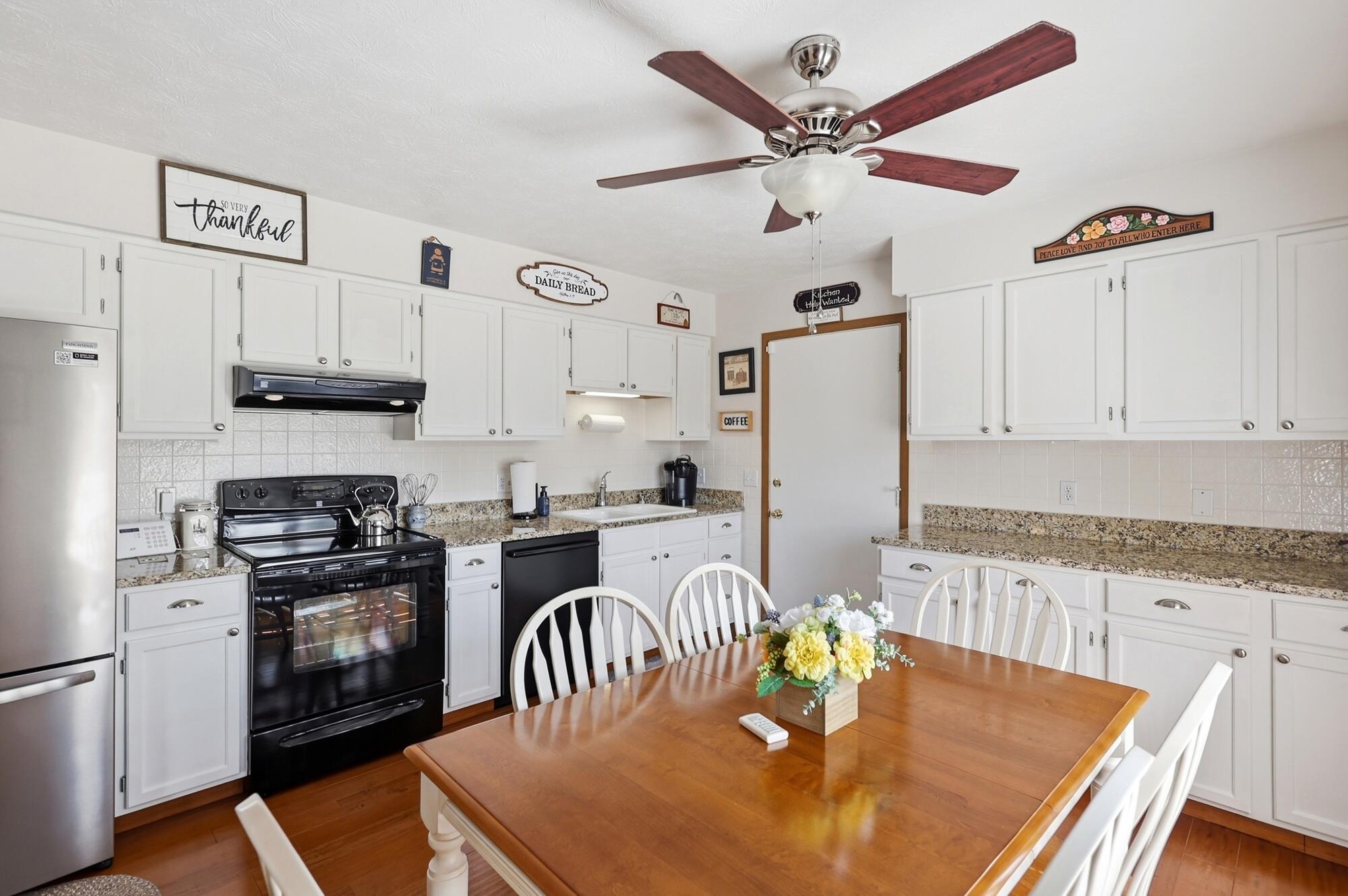 3023 Brixton Drive Property Photo 15