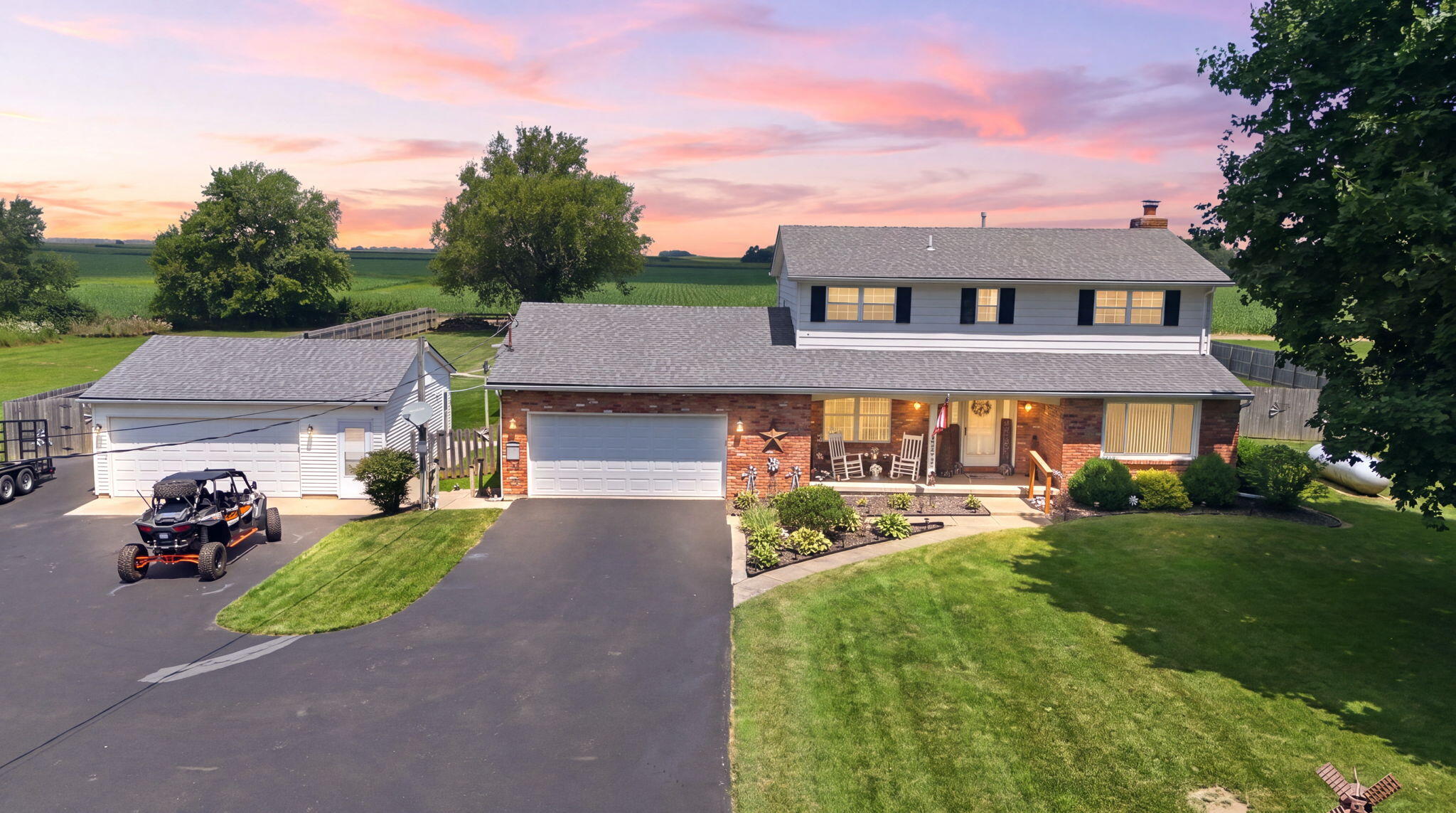 5258 E County Line Road Property Photo 1