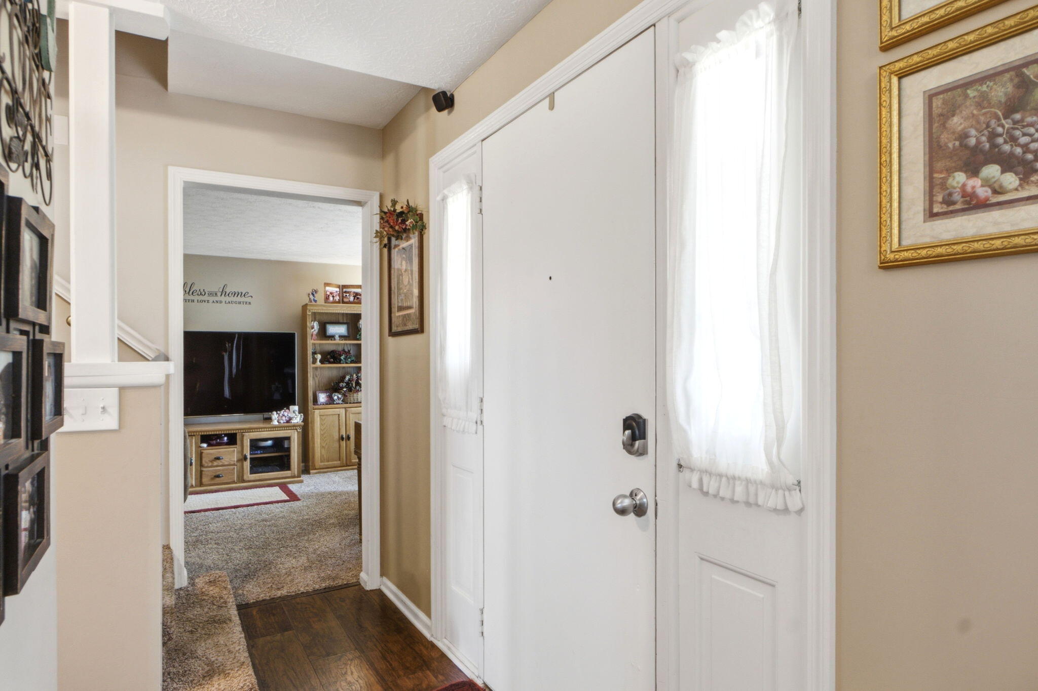 5258 E County Line Road Property Photo 6