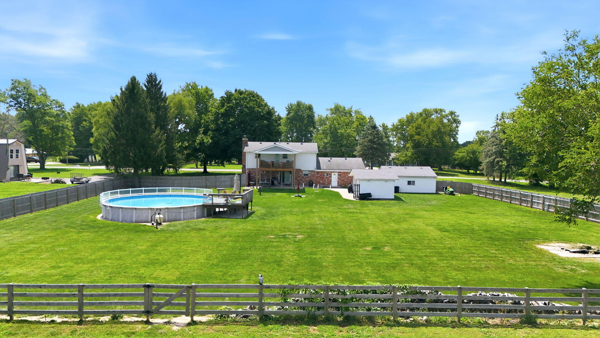 5258 E County Line Road Property Photo 48