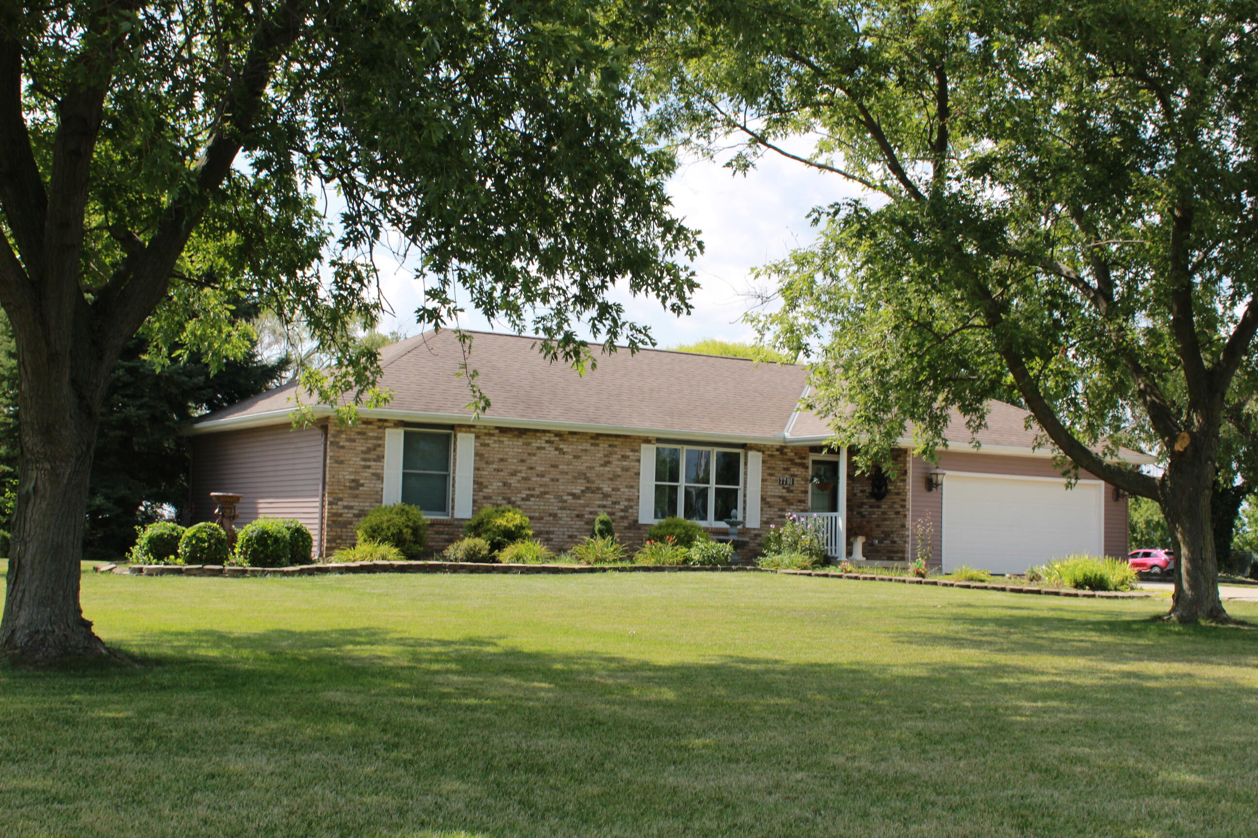 7791 Weitz Road Property Photo 7