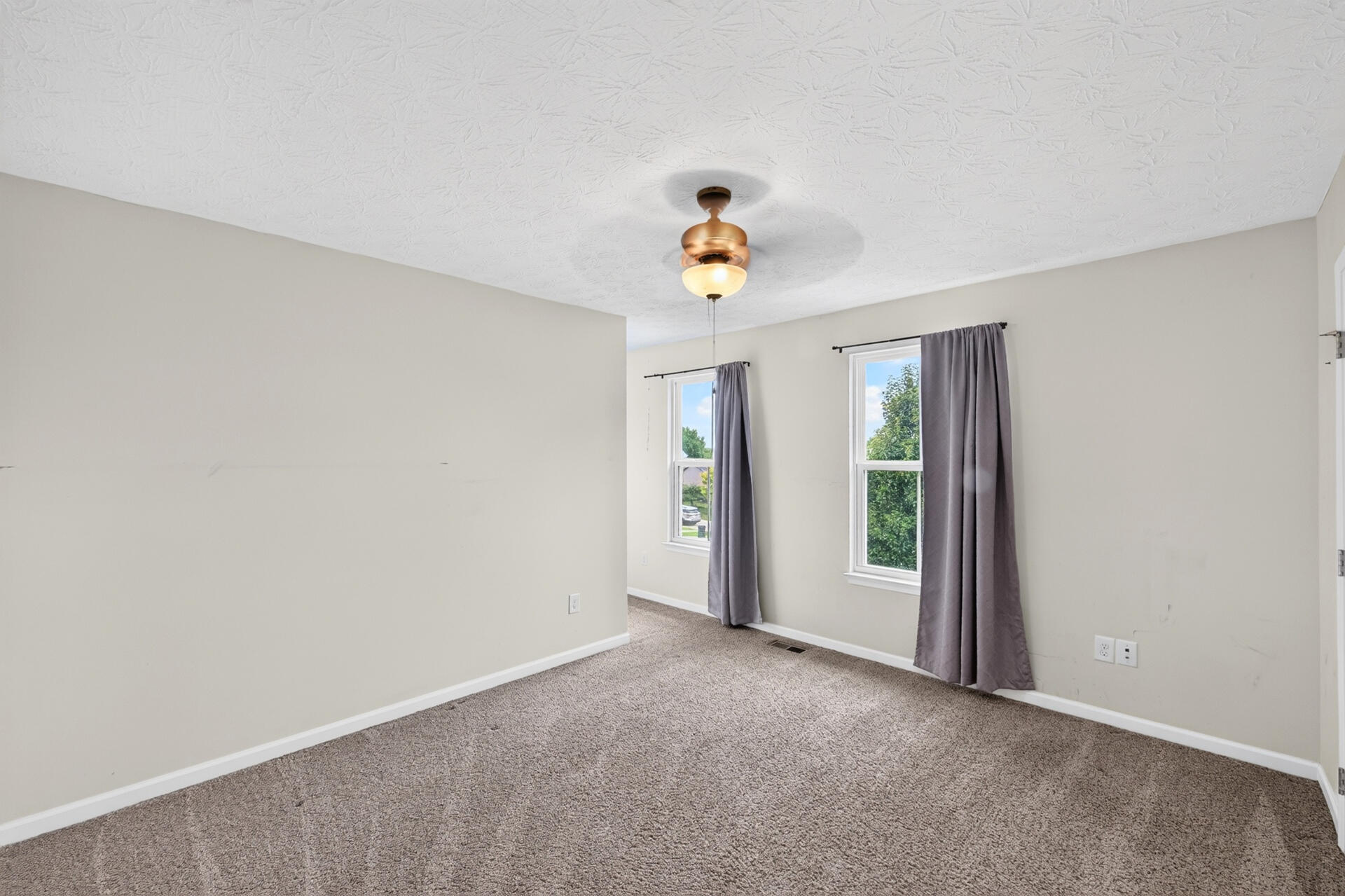 111 Shoemaker Lane Property Photo 32