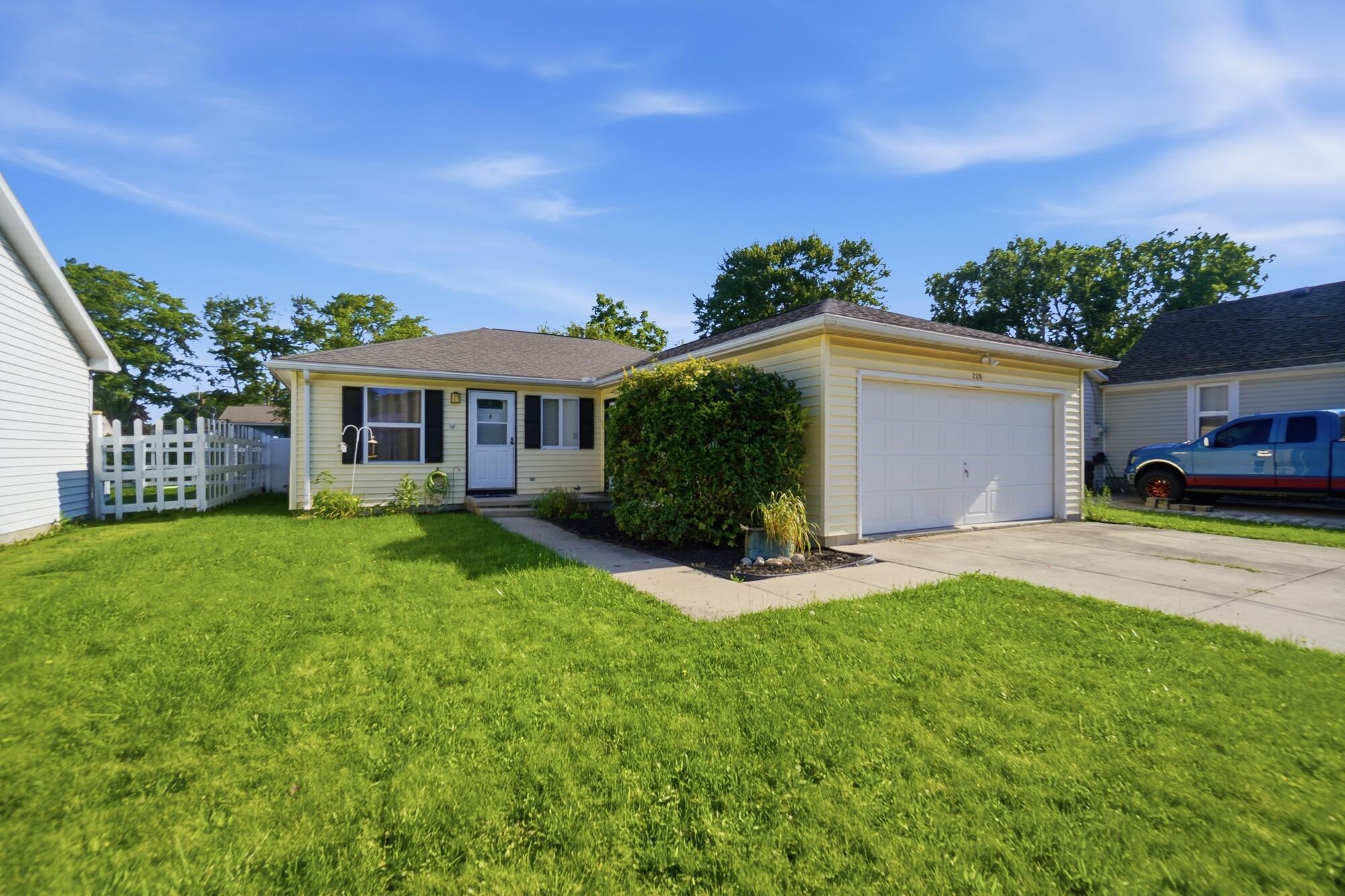 228 Lester Avenue Property Photo 1