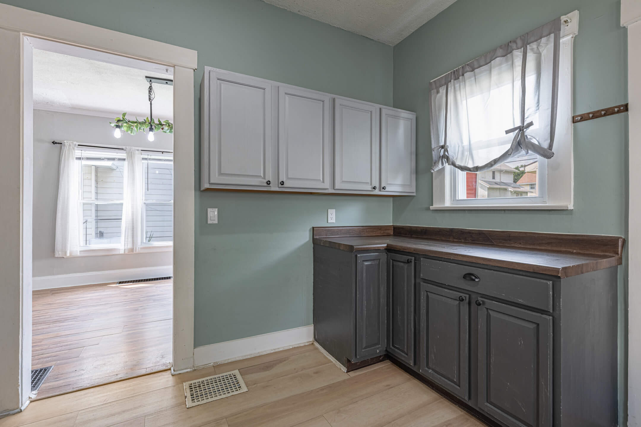 308 Ridge Road Property Photo 10