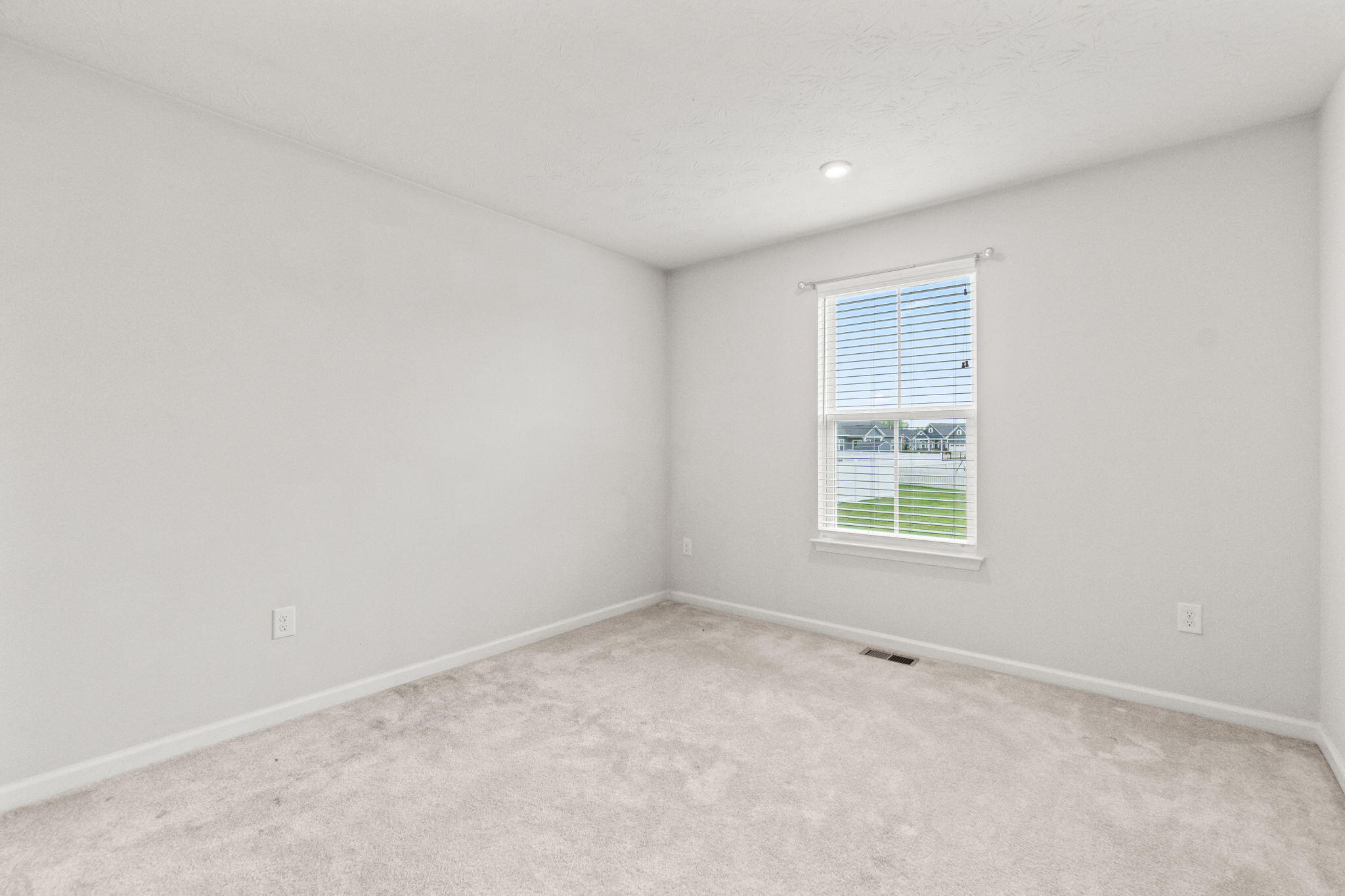168 E Chapel Drive Property Photo 34