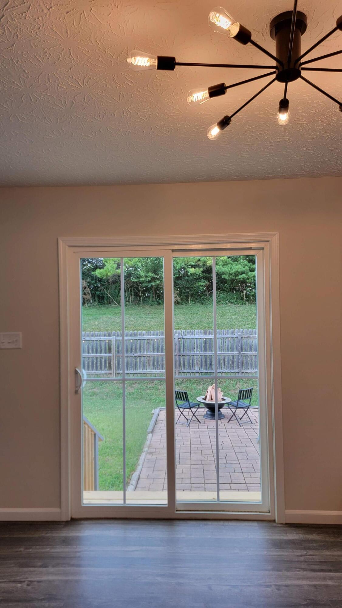 204 Golden Gate Avenue Property Photo 10