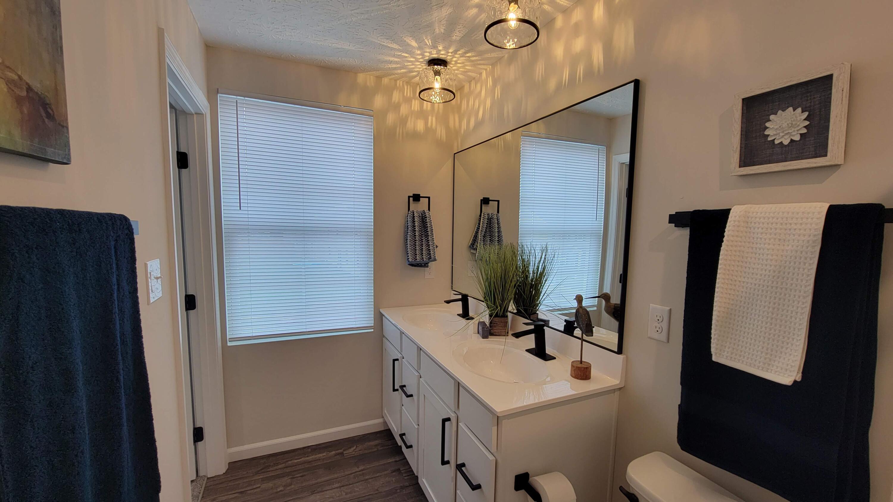 204 Golden Gate Avenue Property Photo 23
