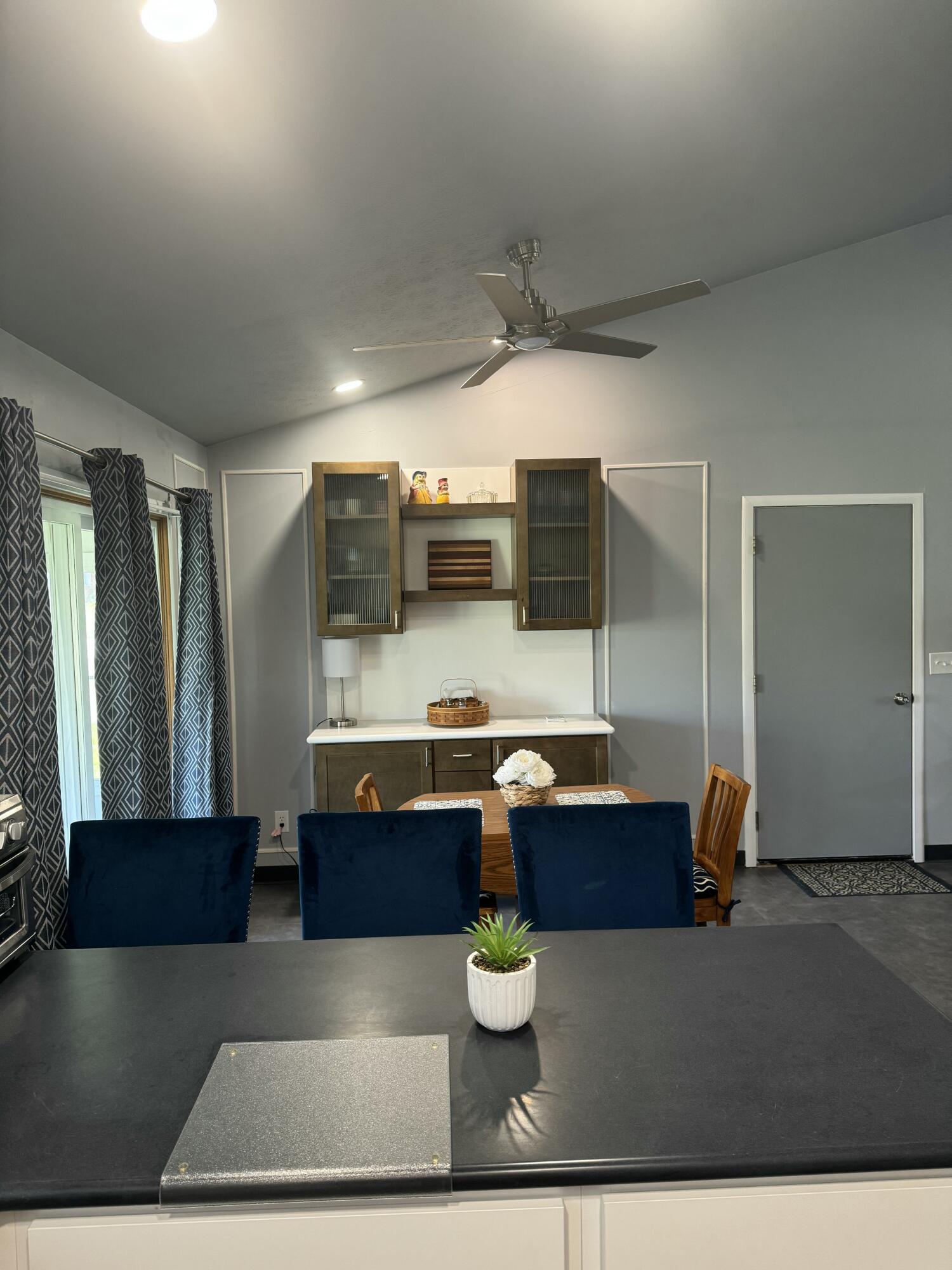 1284 Pheasant Run Property Photo 16