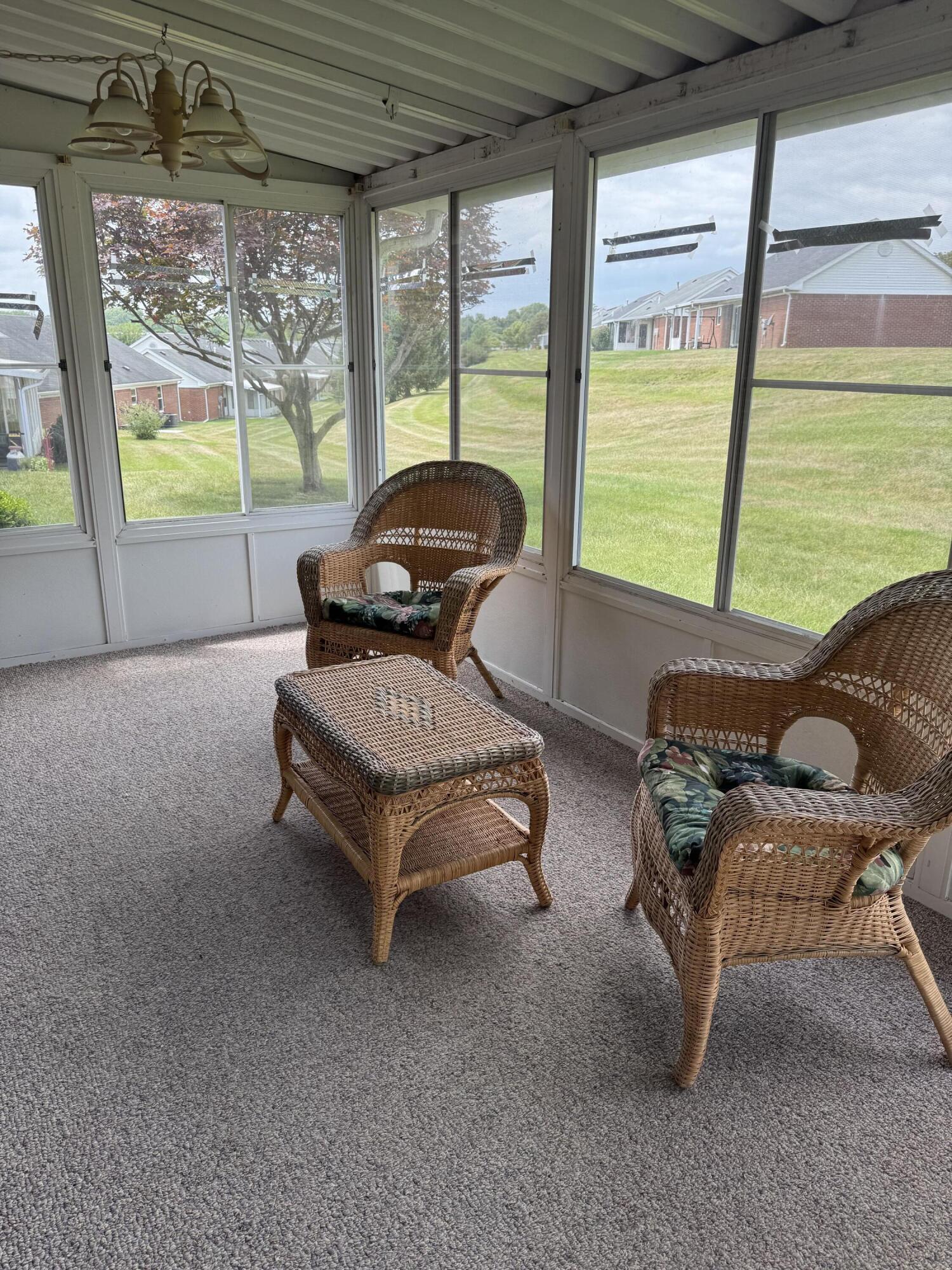 1284 Pheasant Run Property Photo 35
