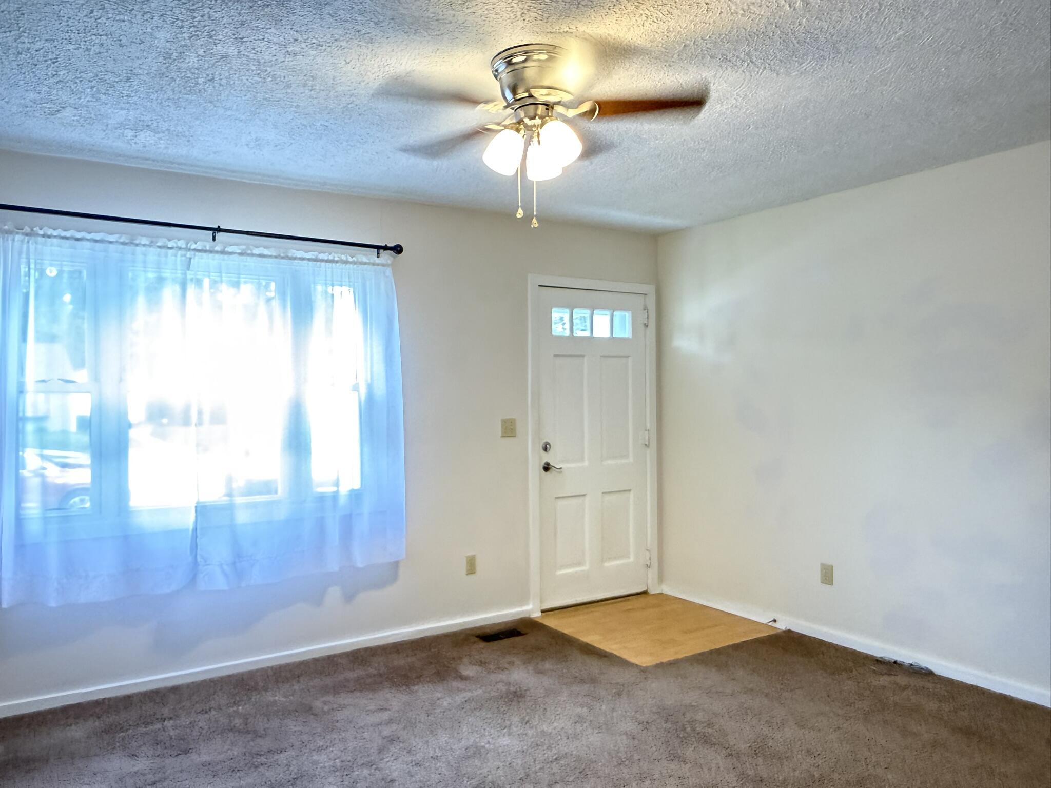 2818 Morton Drive Property Photo 4