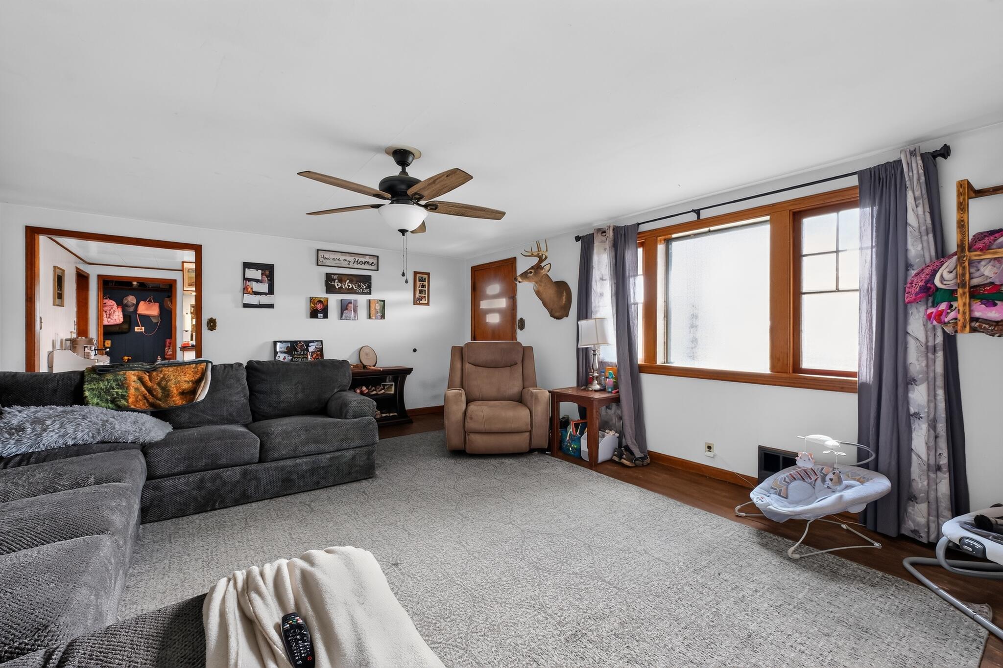 10 Oak Street Property Photo 12