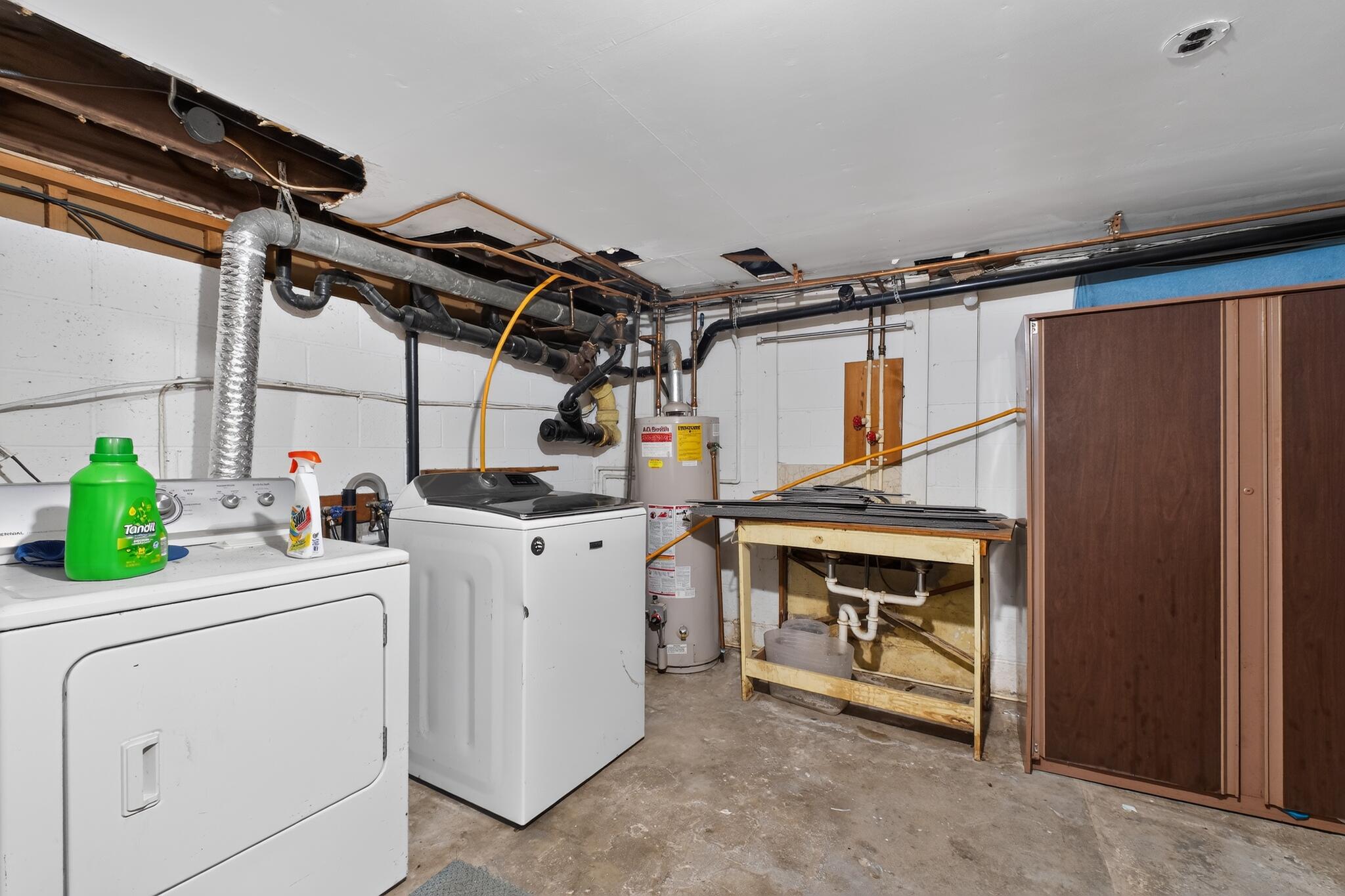 10 Oak Street Property Photo 34