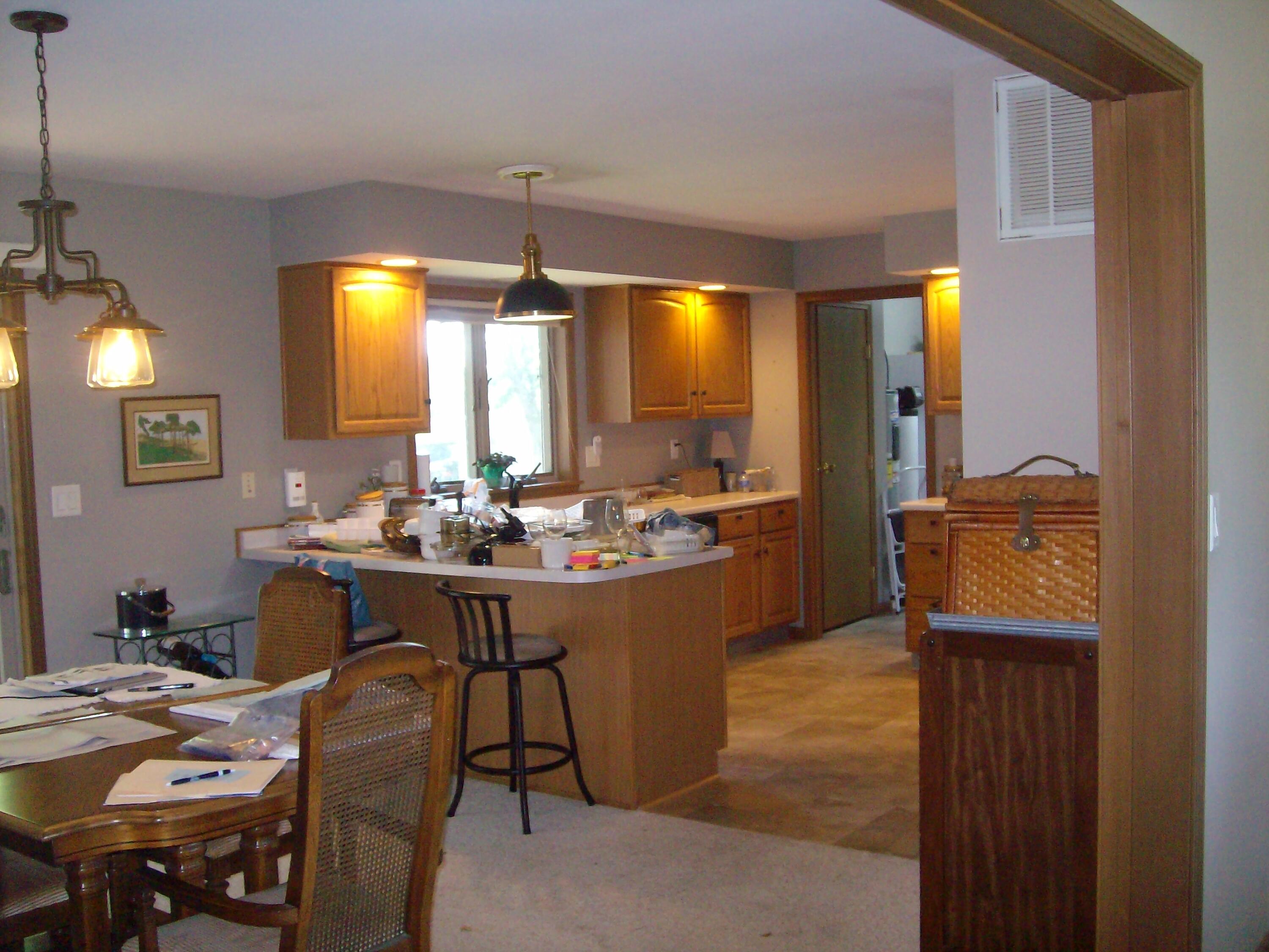 6643 Hillside Court Property Photo 8