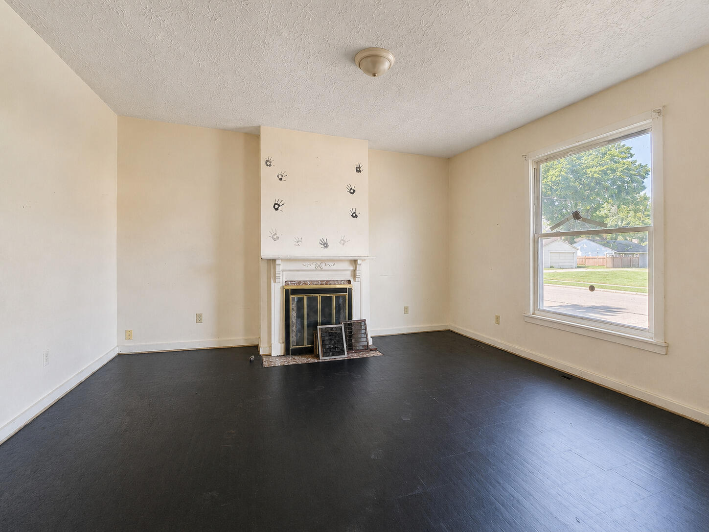 246 S Hubert Avenue Property Photo 13
