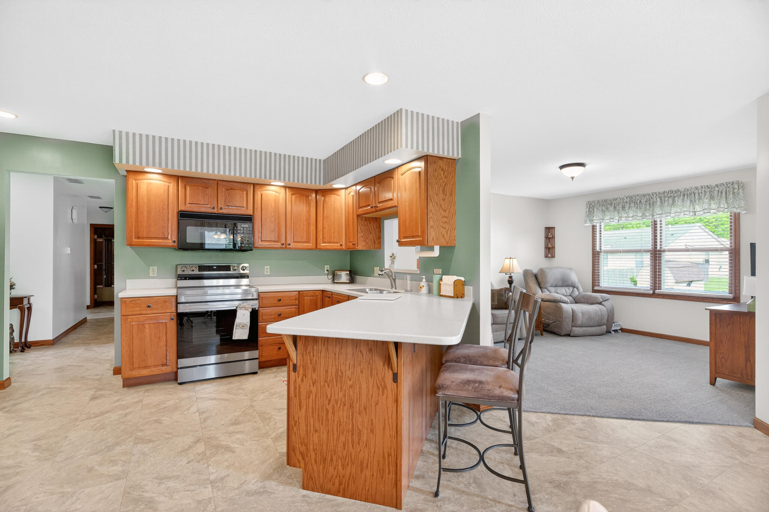 551 Foxcross Drive Property Photo 10