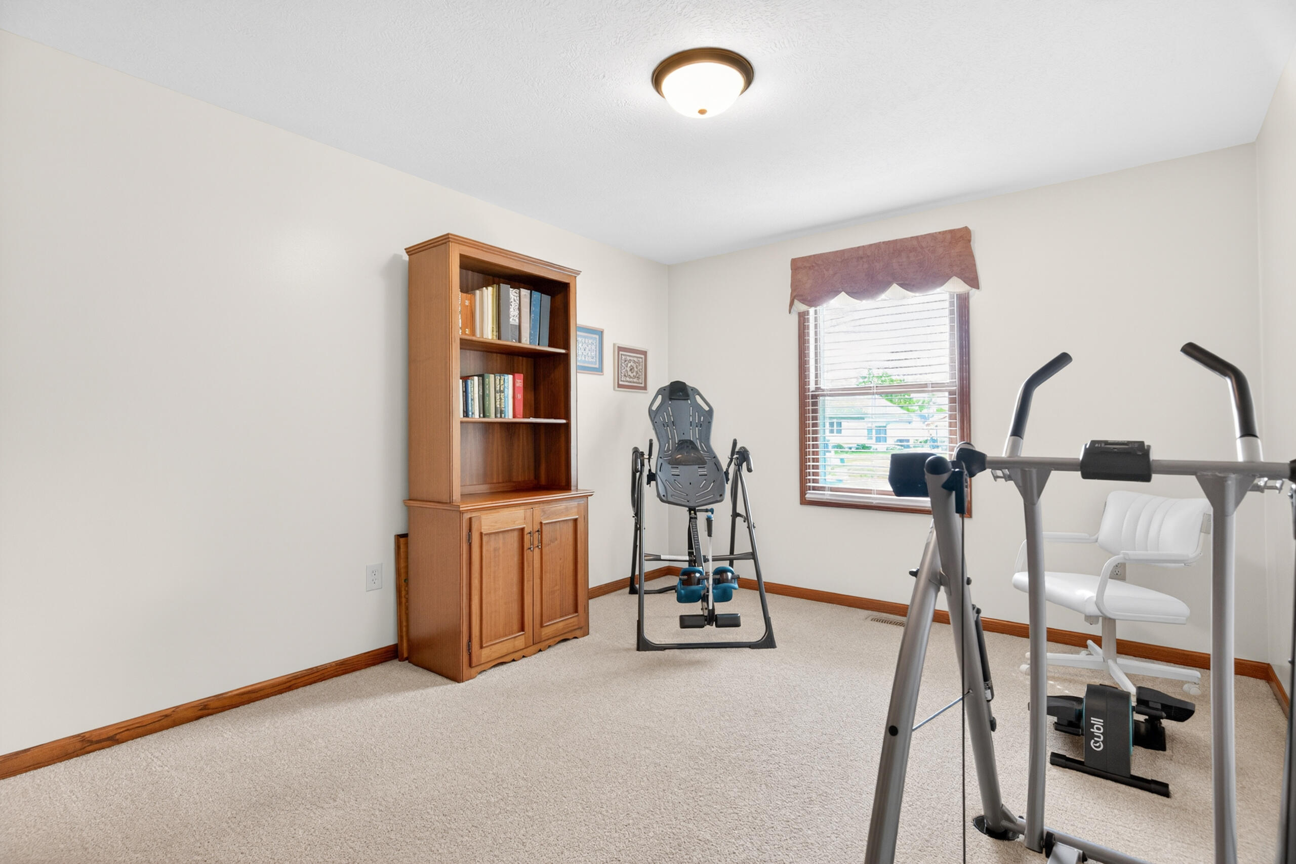 551 Foxcross Drive Property Photo 24