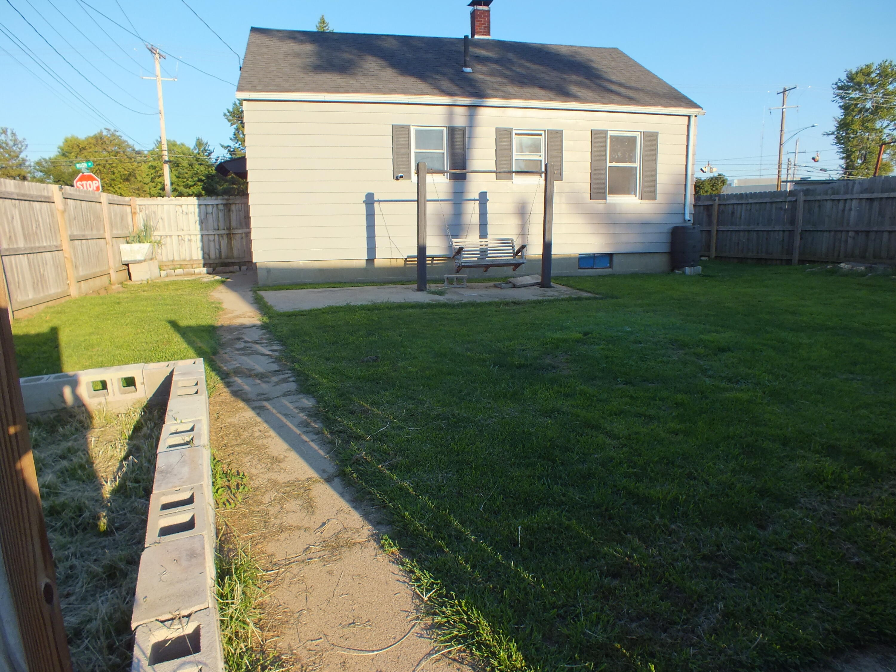731 Rush Avenue Property Photo 8