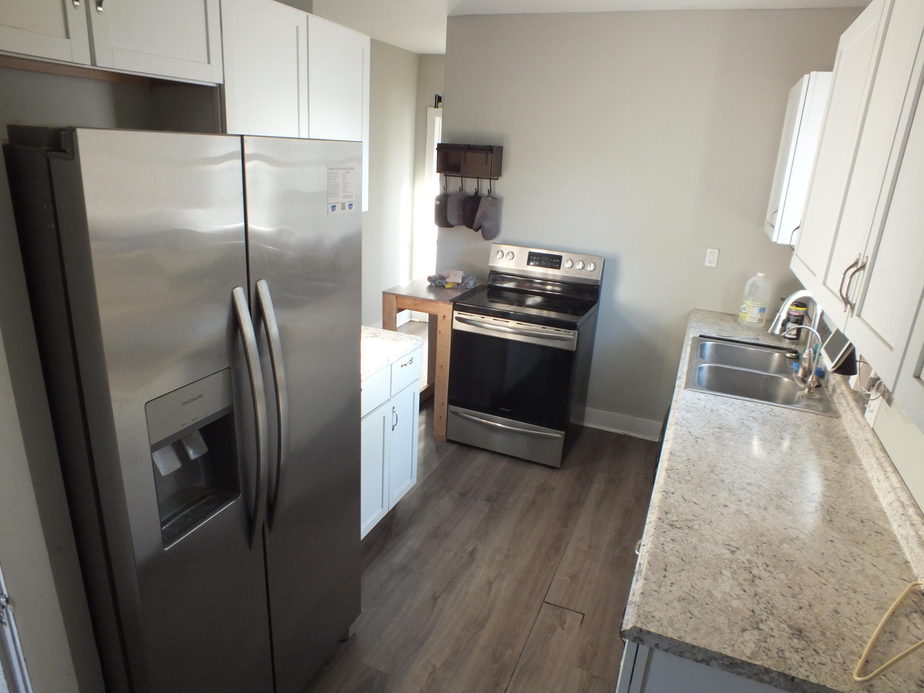 731 Rush Avenue Property Photo 14