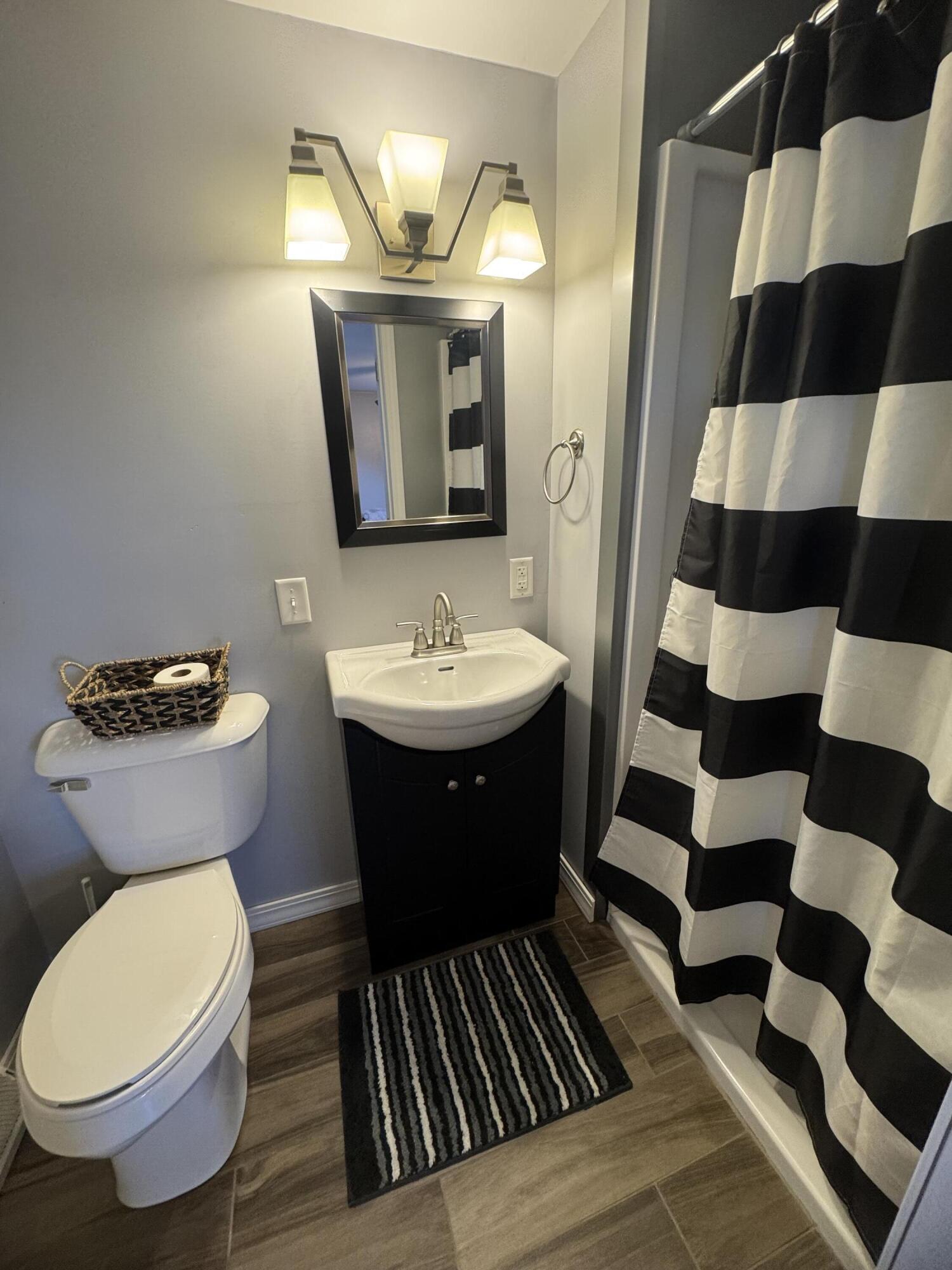 1018 Clover Lane Property Photo 15